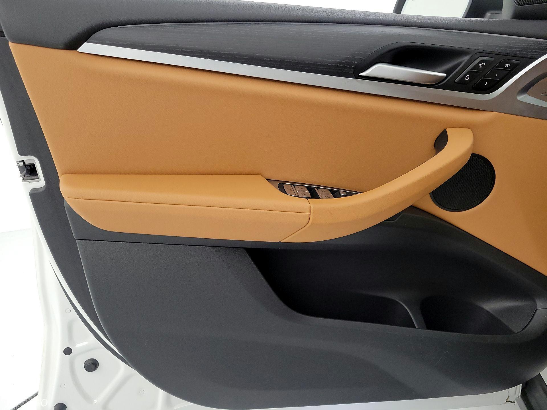 Thumbnail: 2022 BMW X4 - 12