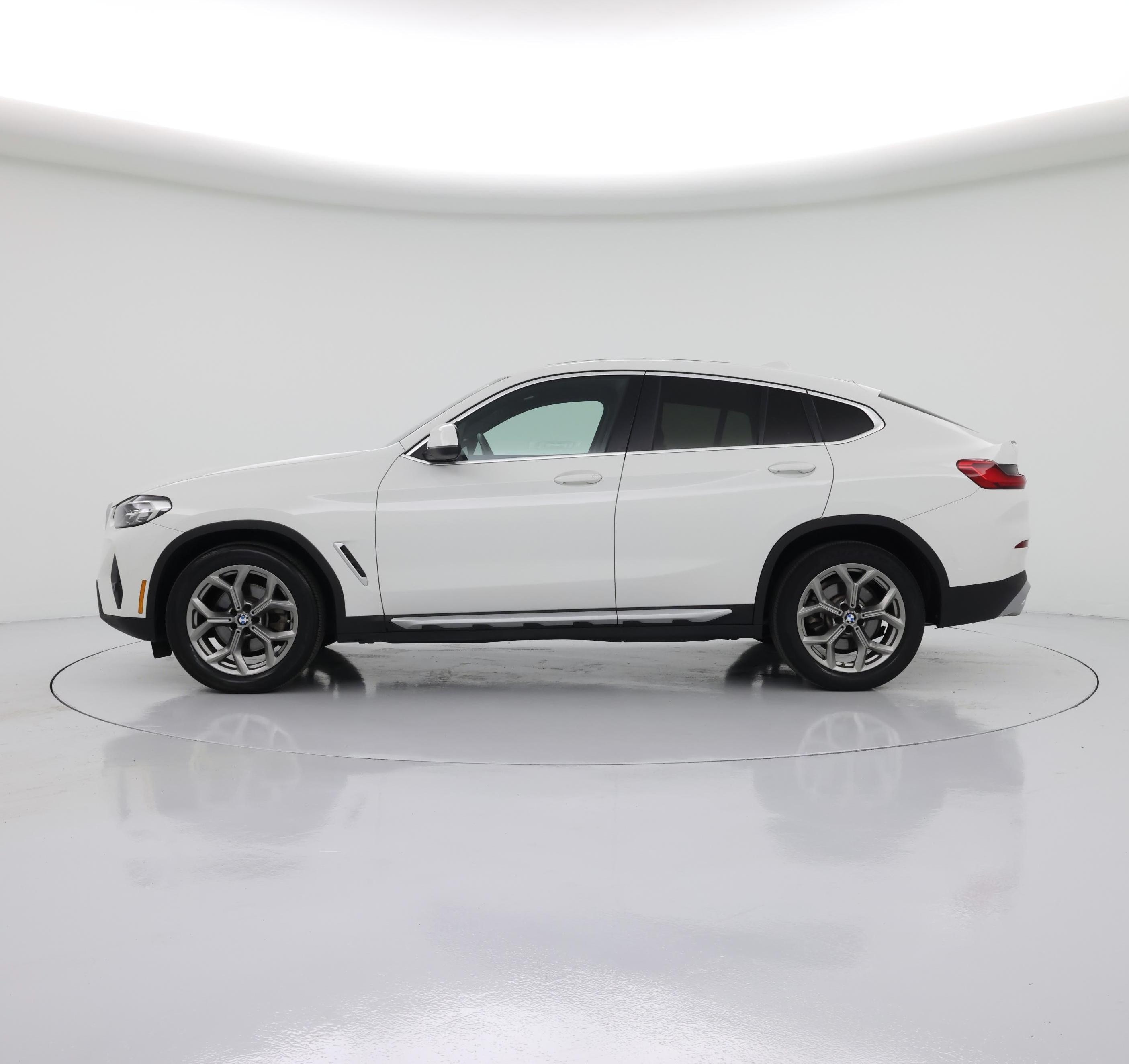 Thumbnail: 2022 BMW X4 - 3