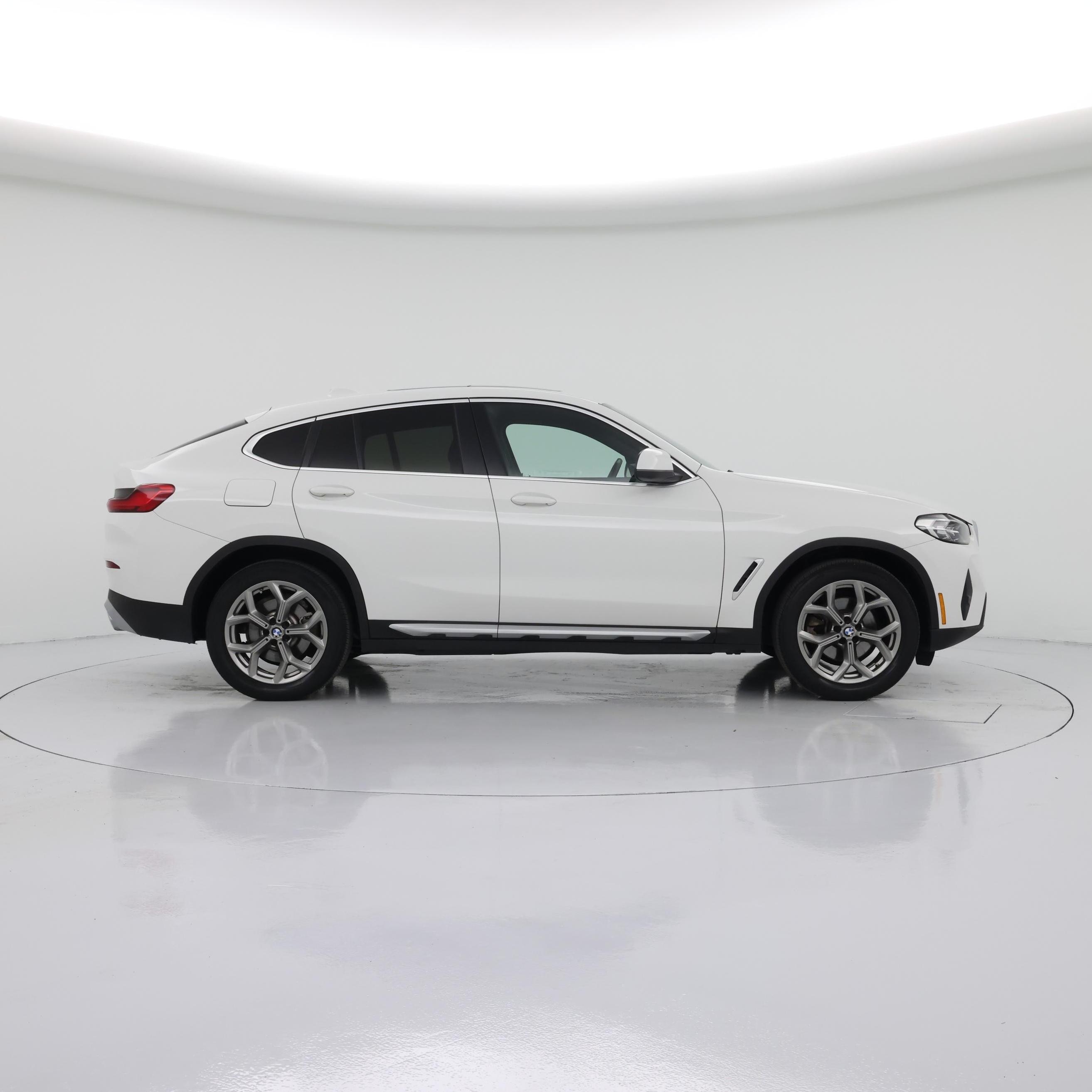 Thumbnail: 2022 BMW X4 - 7