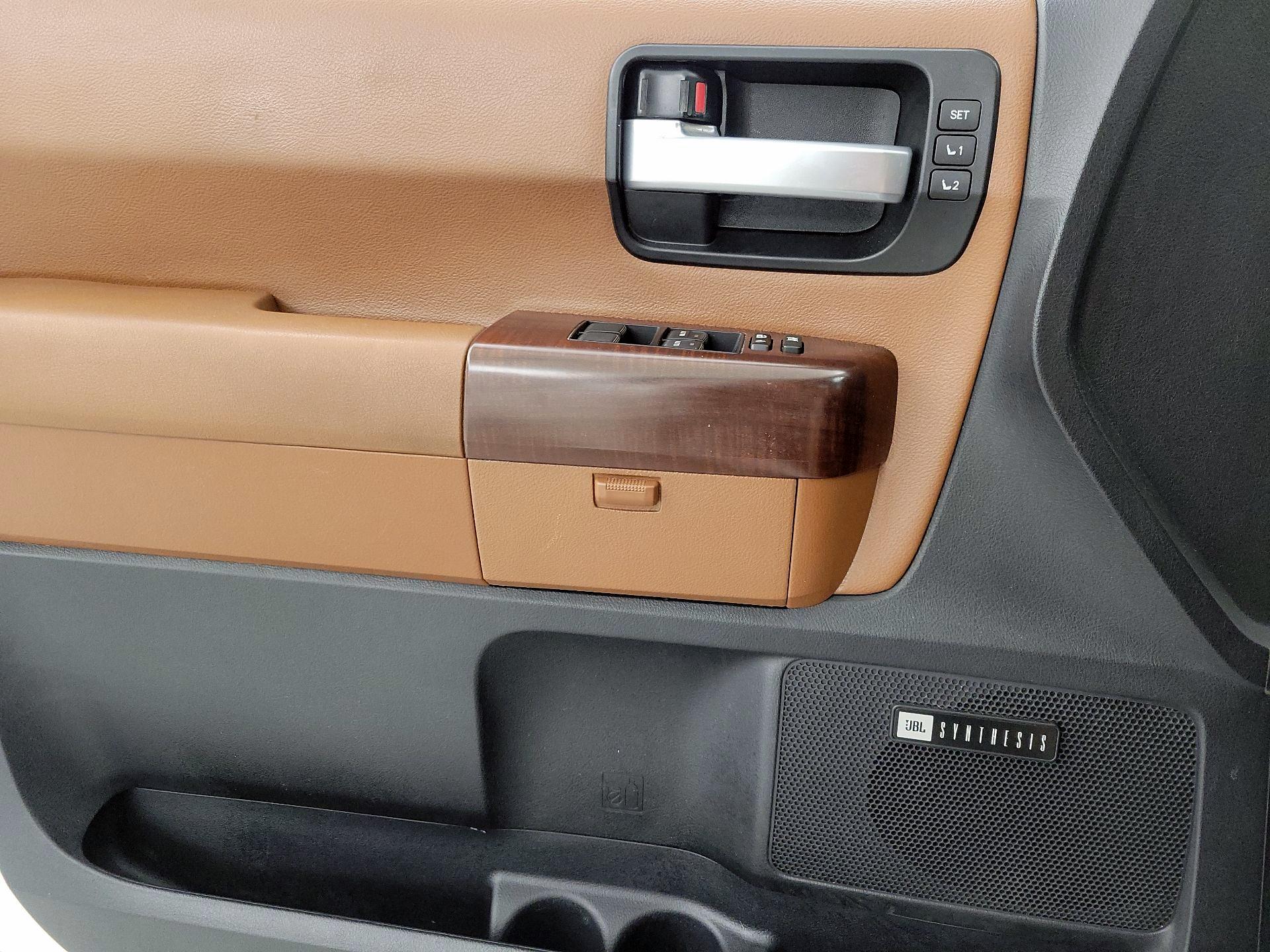 Thumbnail: 2016 Toyota Sequoia - 12