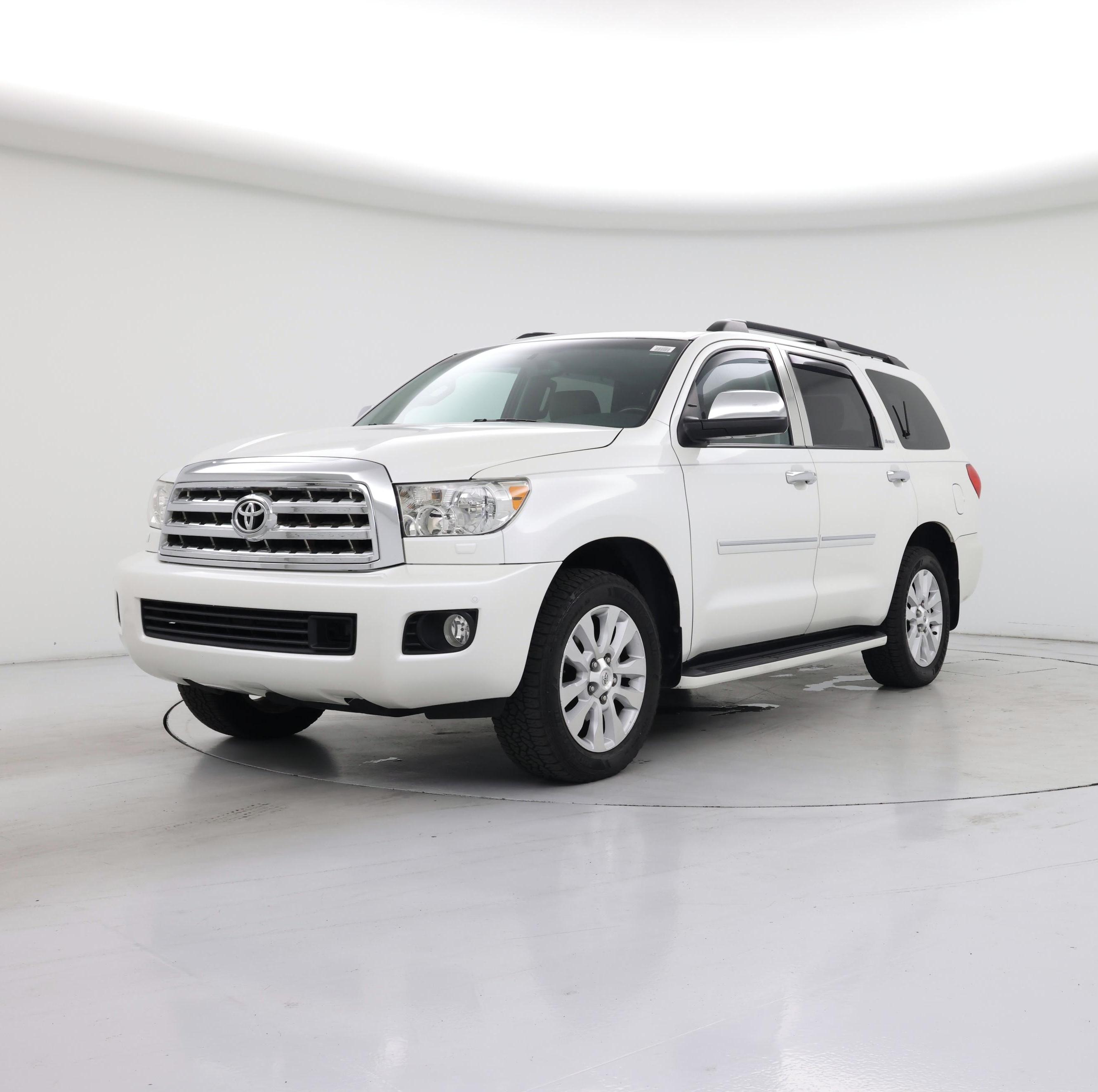 Thumbnail: 2016 Toyota Sequoia - 4