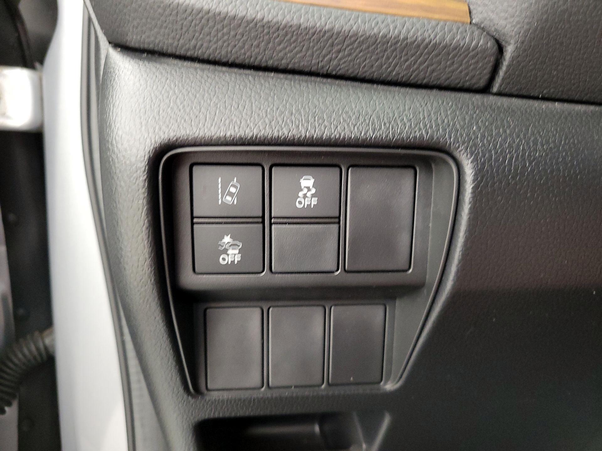 Thumbnail: 2019 Honda CR-V - 13