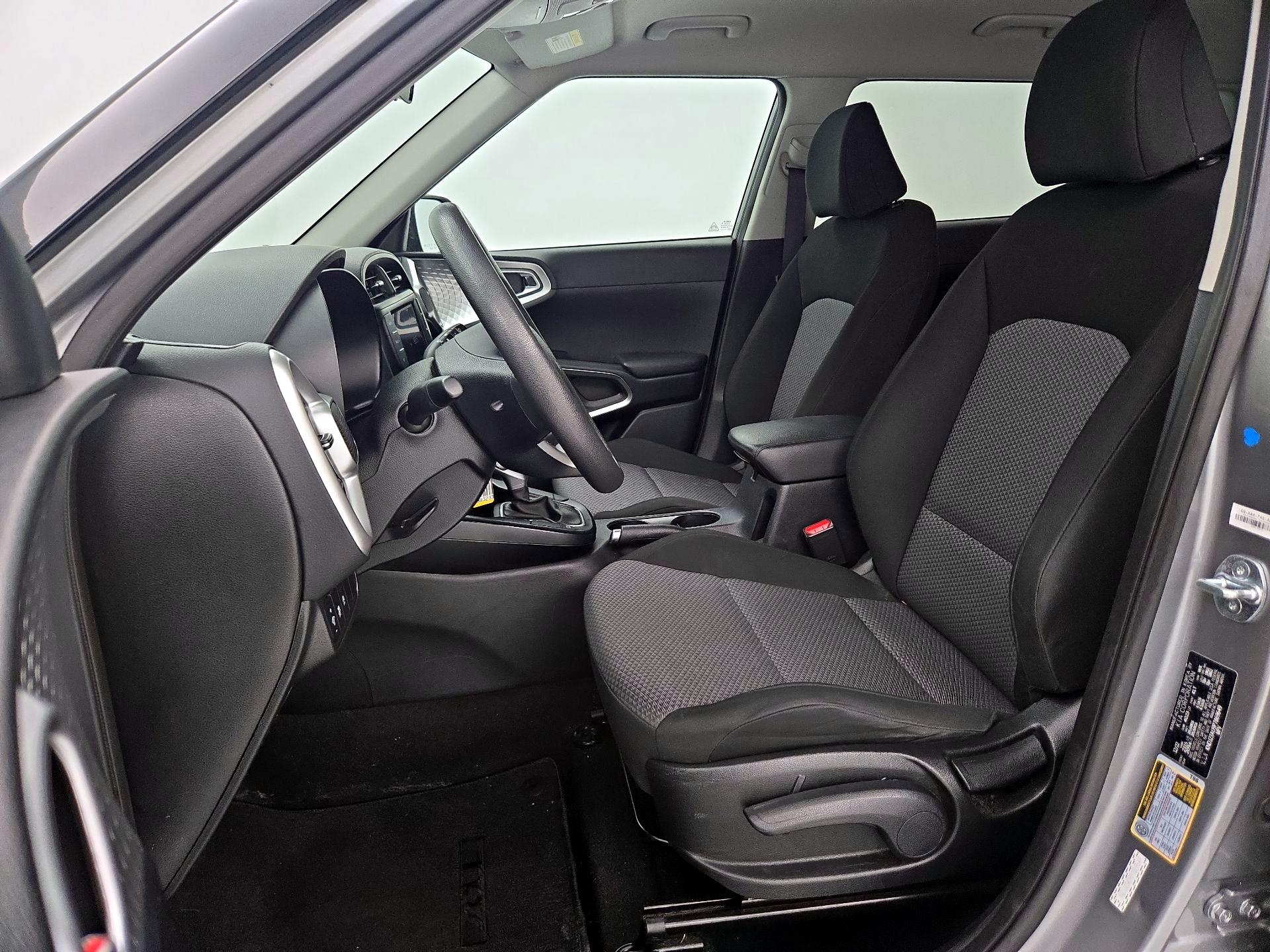 Thumbnail: 2023 Kia Soul - 11