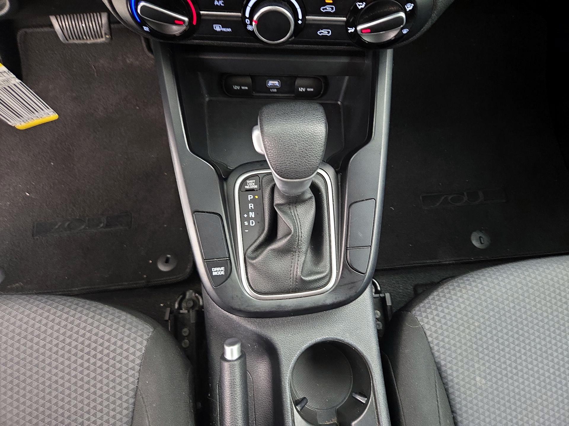 Thumbnail: 2023 Kia Soul - 17