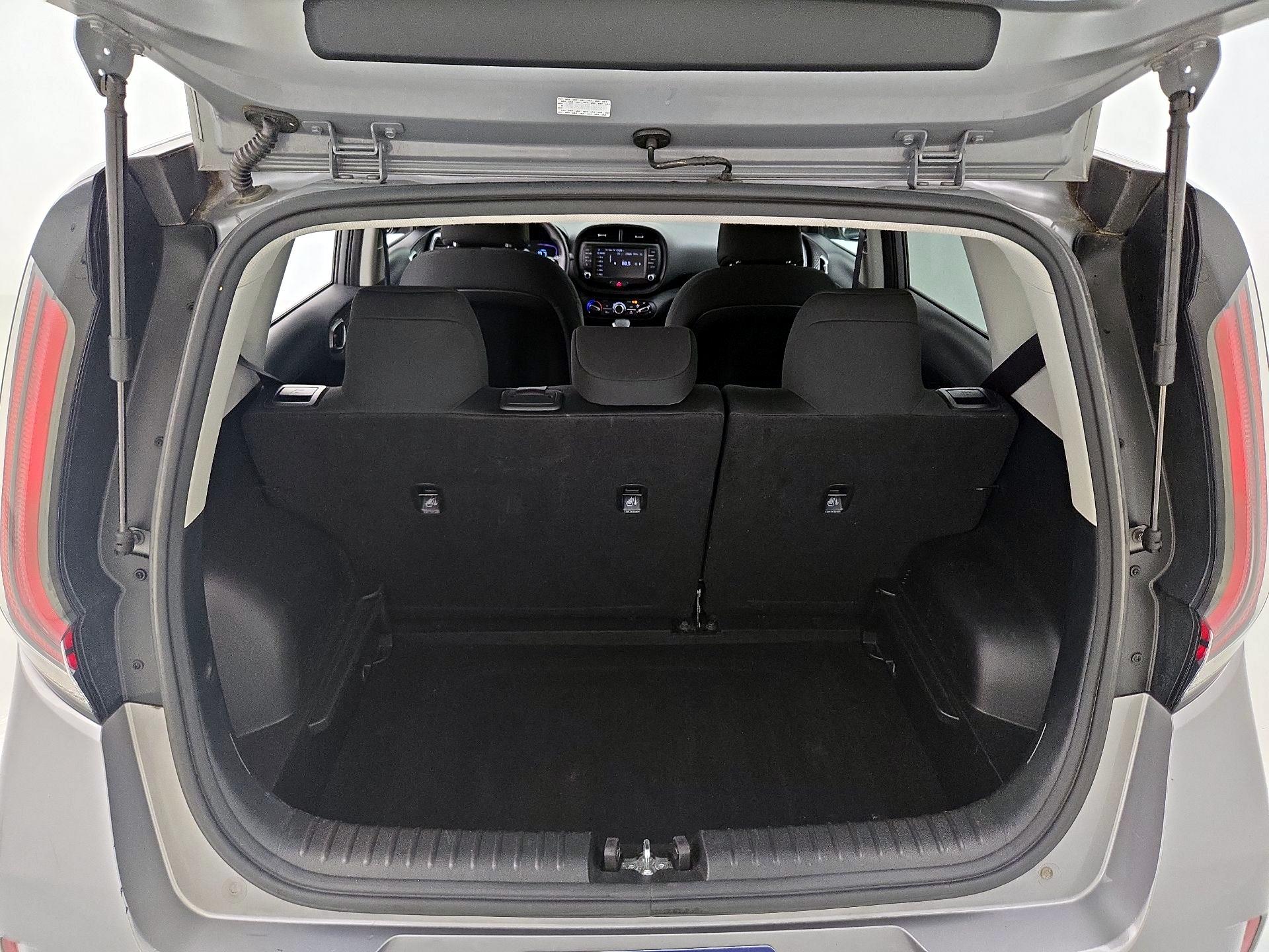 Thumbnail: 2023 Kia Soul - 20