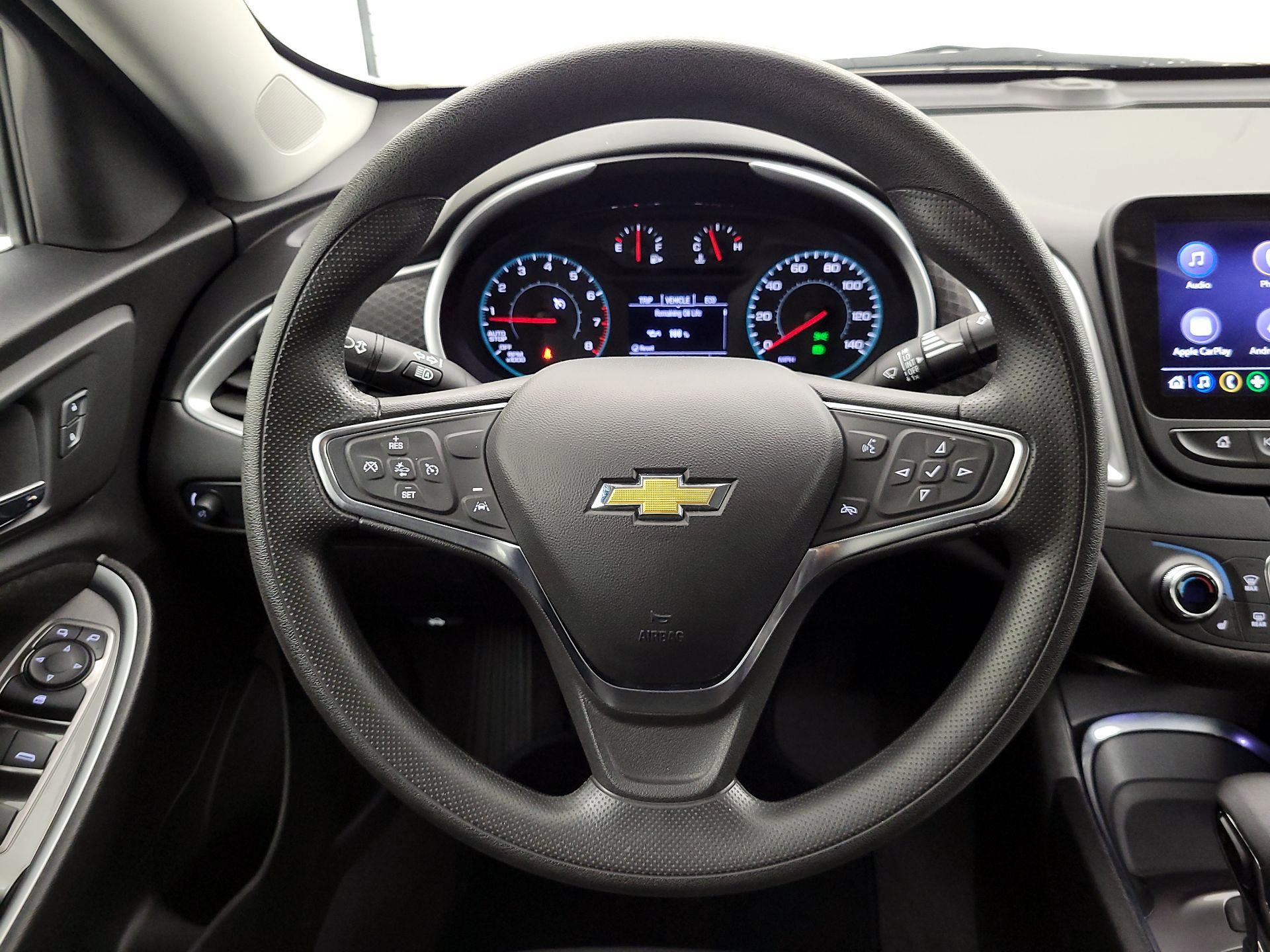 Thumbnail: 2024 Chevrolet Malibu - 10