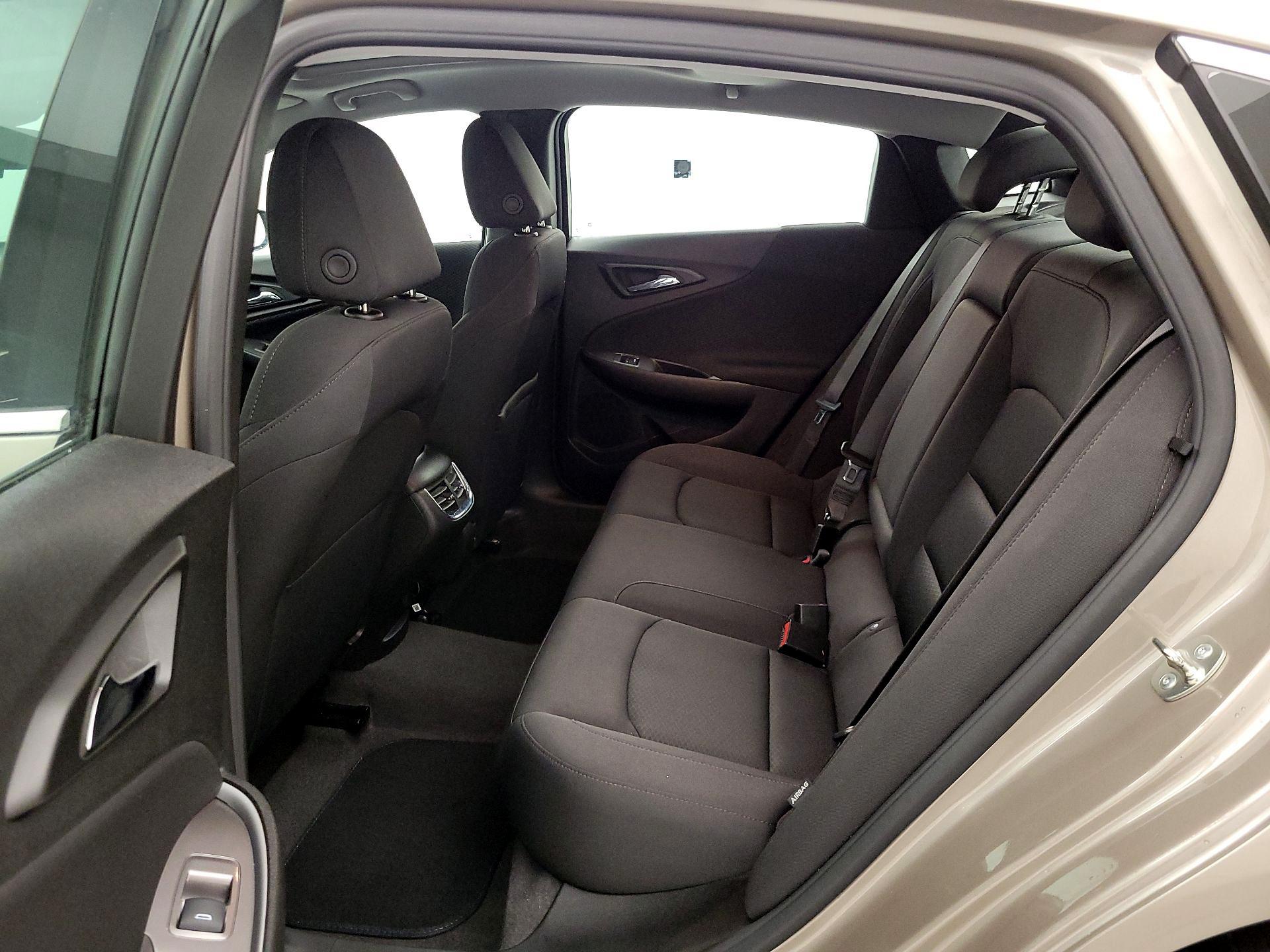 Thumbnail: 2024 Chevrolet Malibu - 19