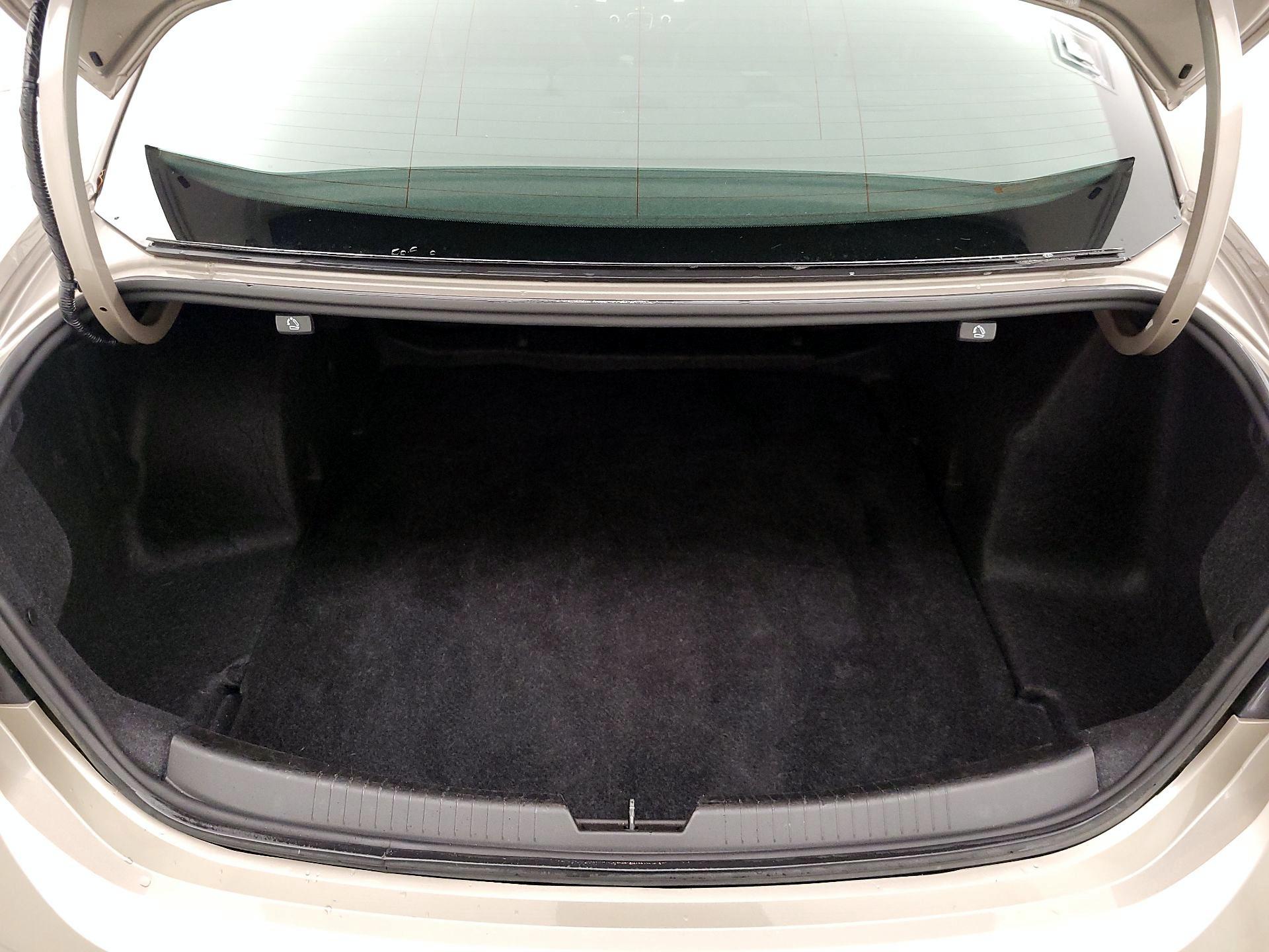 Thumbnail: 2024 Chevrolet Malibu - 20