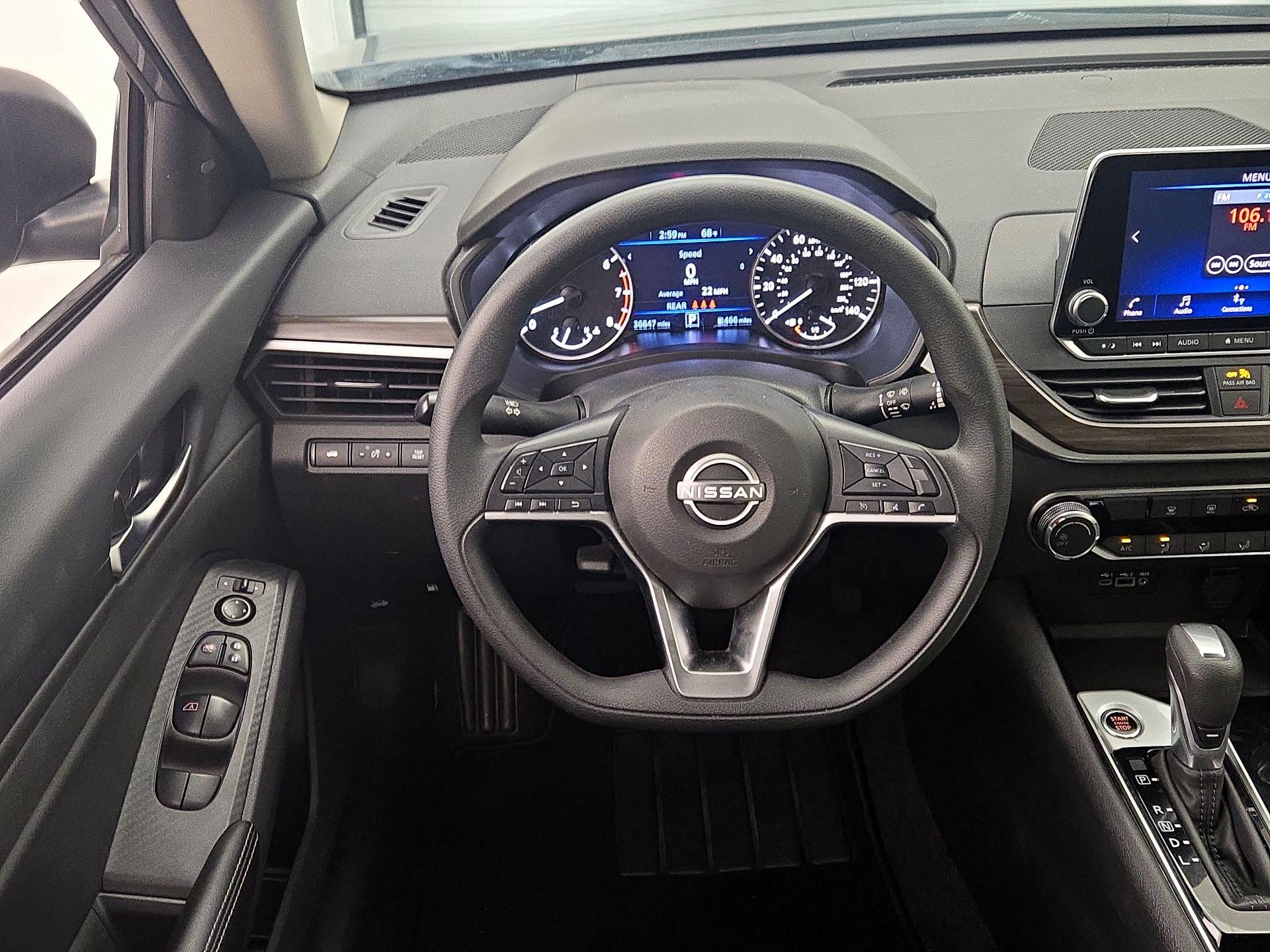 Thumbnail: 2024 Nissan Altima - 10