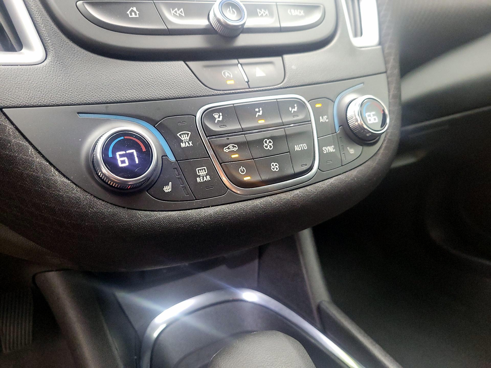 Thumbnail: 2023 Chevrolet Malibu - 15