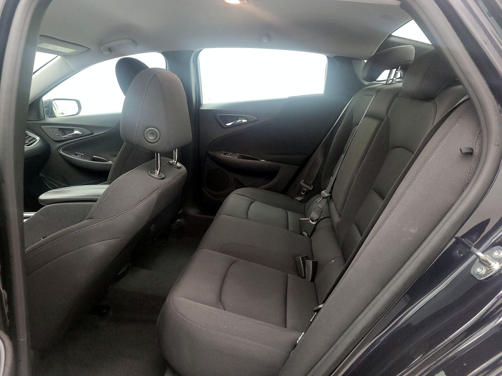 Thumbnail: 2023 Chevrolet Malibu - 17