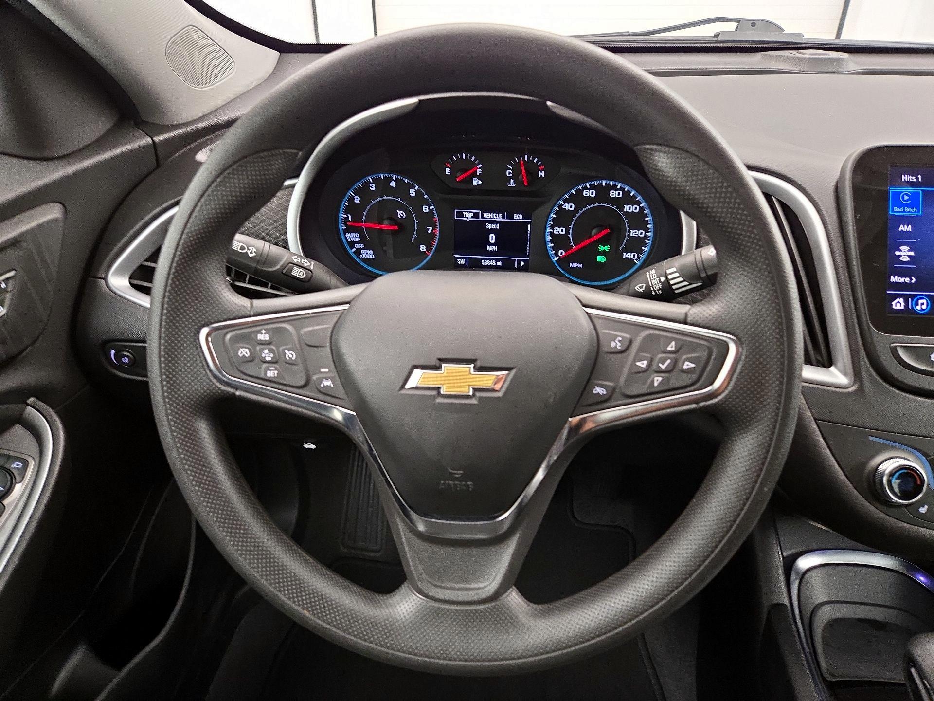 Thumbnail: 2023 Chevrolet Malibu - 10