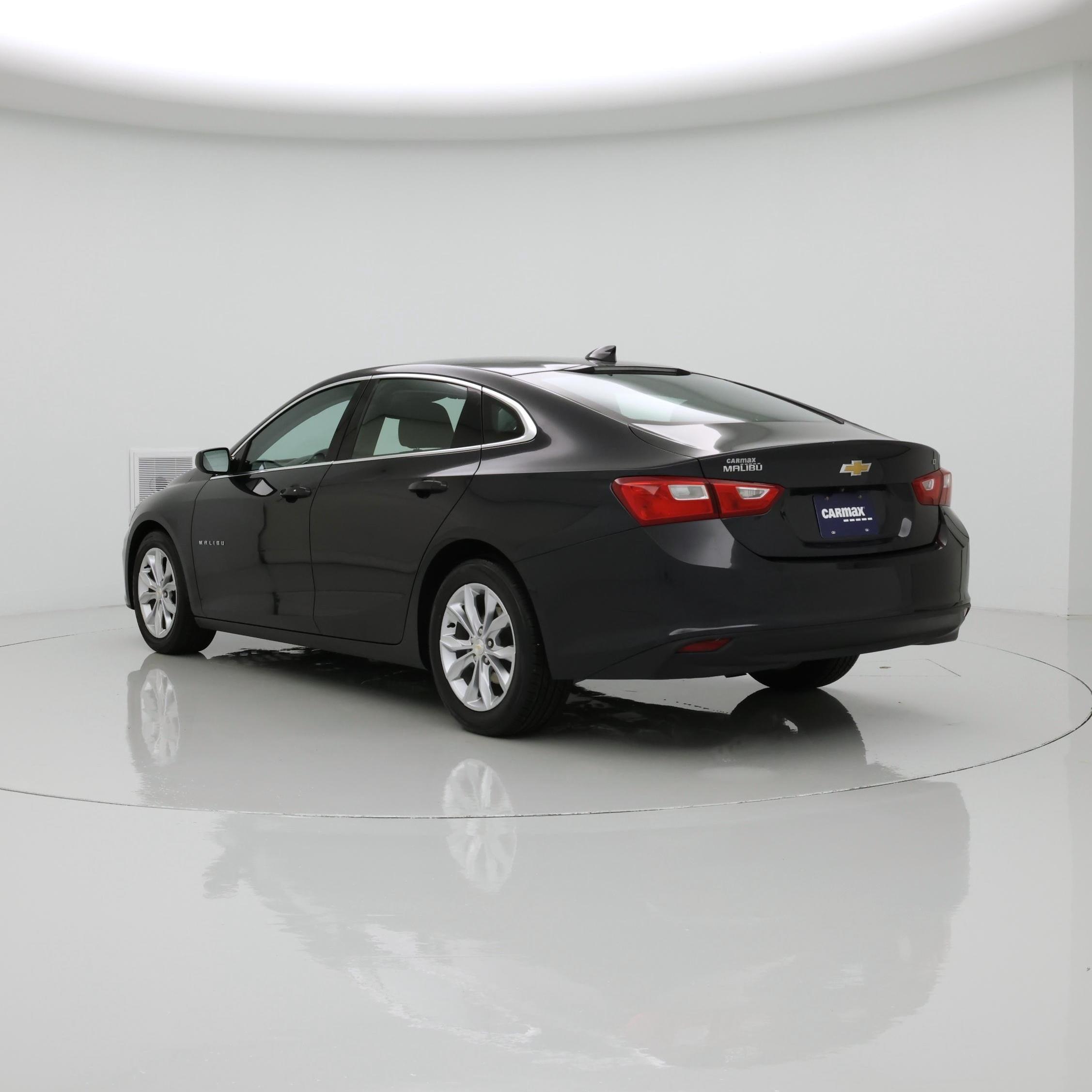 Thumbnail: 2023 Chevrolet Malibu - 2