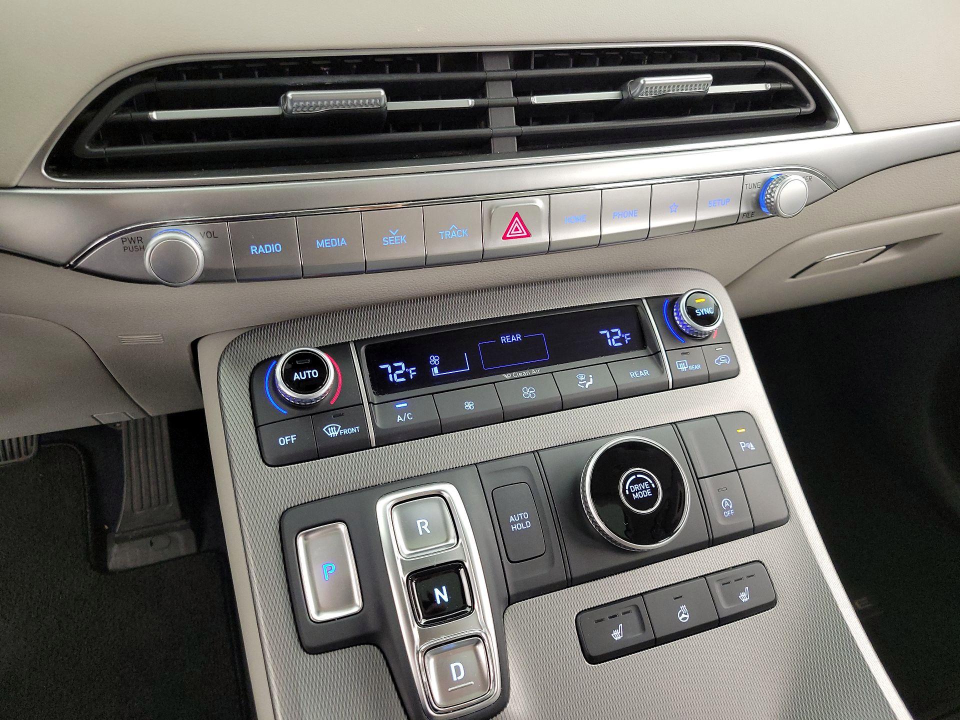 Thumbnail: 2020 Hyundai Palisade - 16