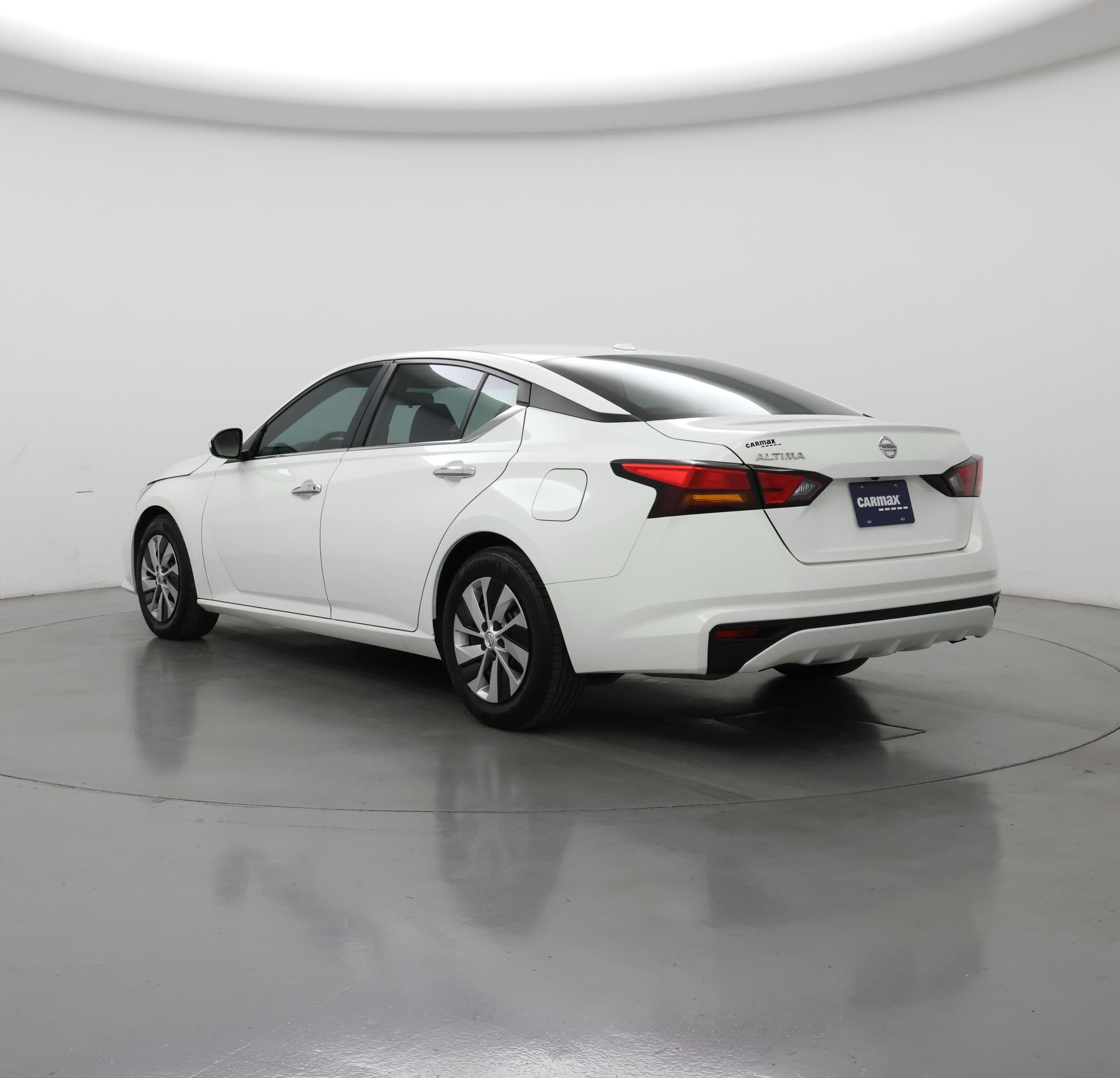 Thumbnail: 2020 Nissan Altima - 2
