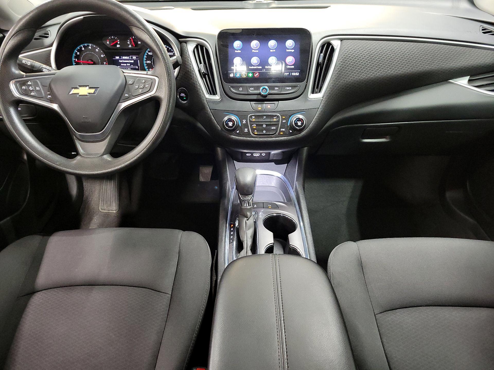 Thumbnail: 2023 Chevrolet Malibu - 9