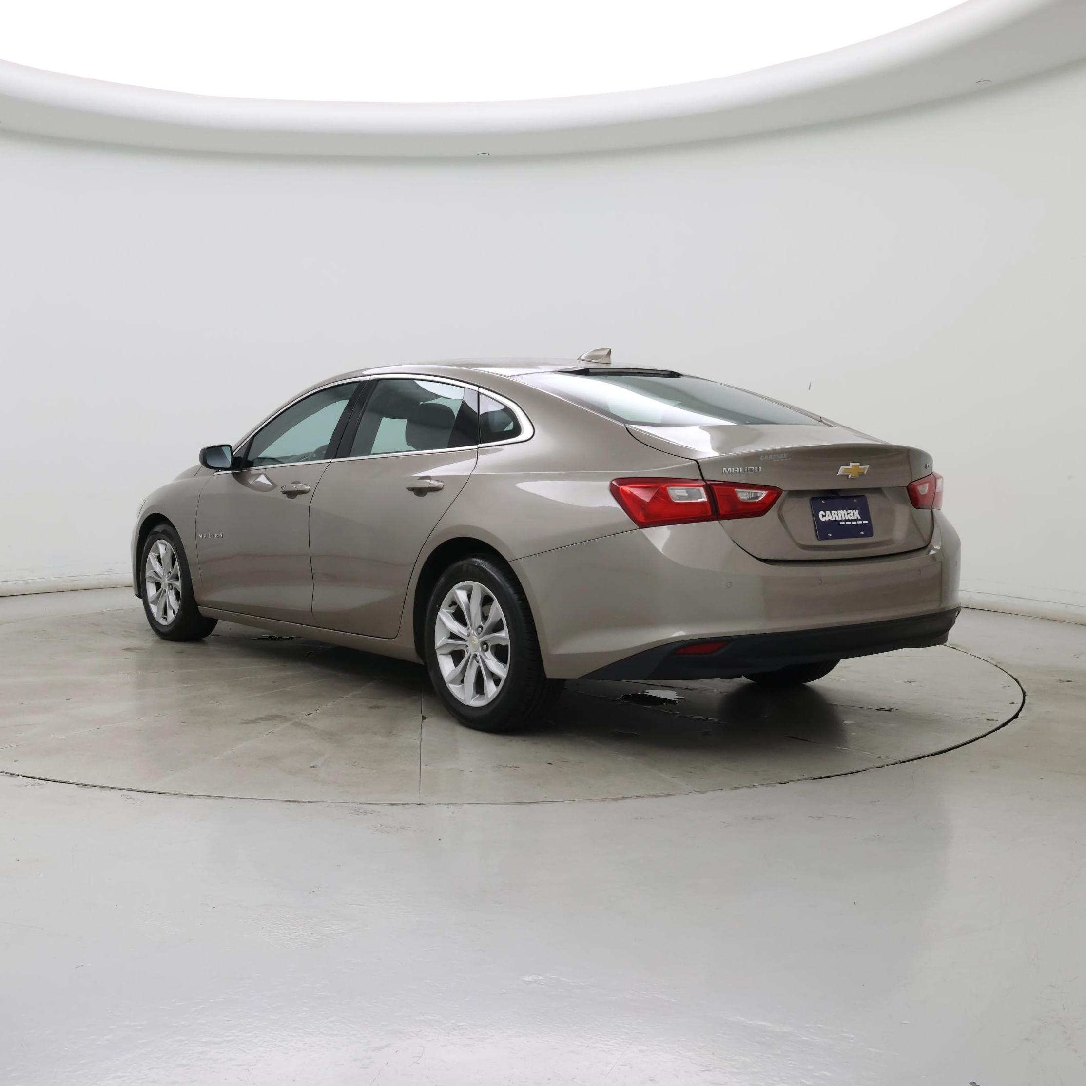 Thumbnail: 2023 Chevrolet Malibu - 2