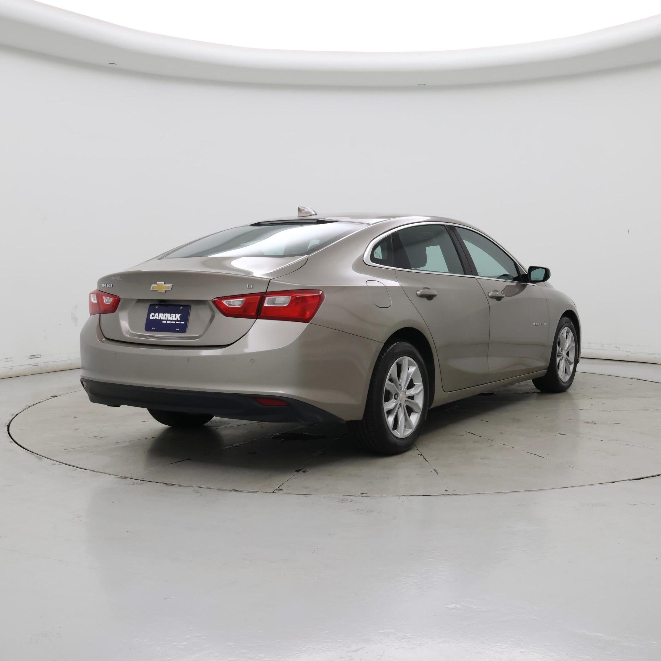 Thumbnail: 2023 Chevrolet Malibu - 8