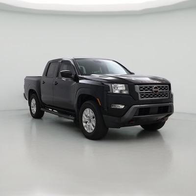 Black 2022 Nissan Frontier SV