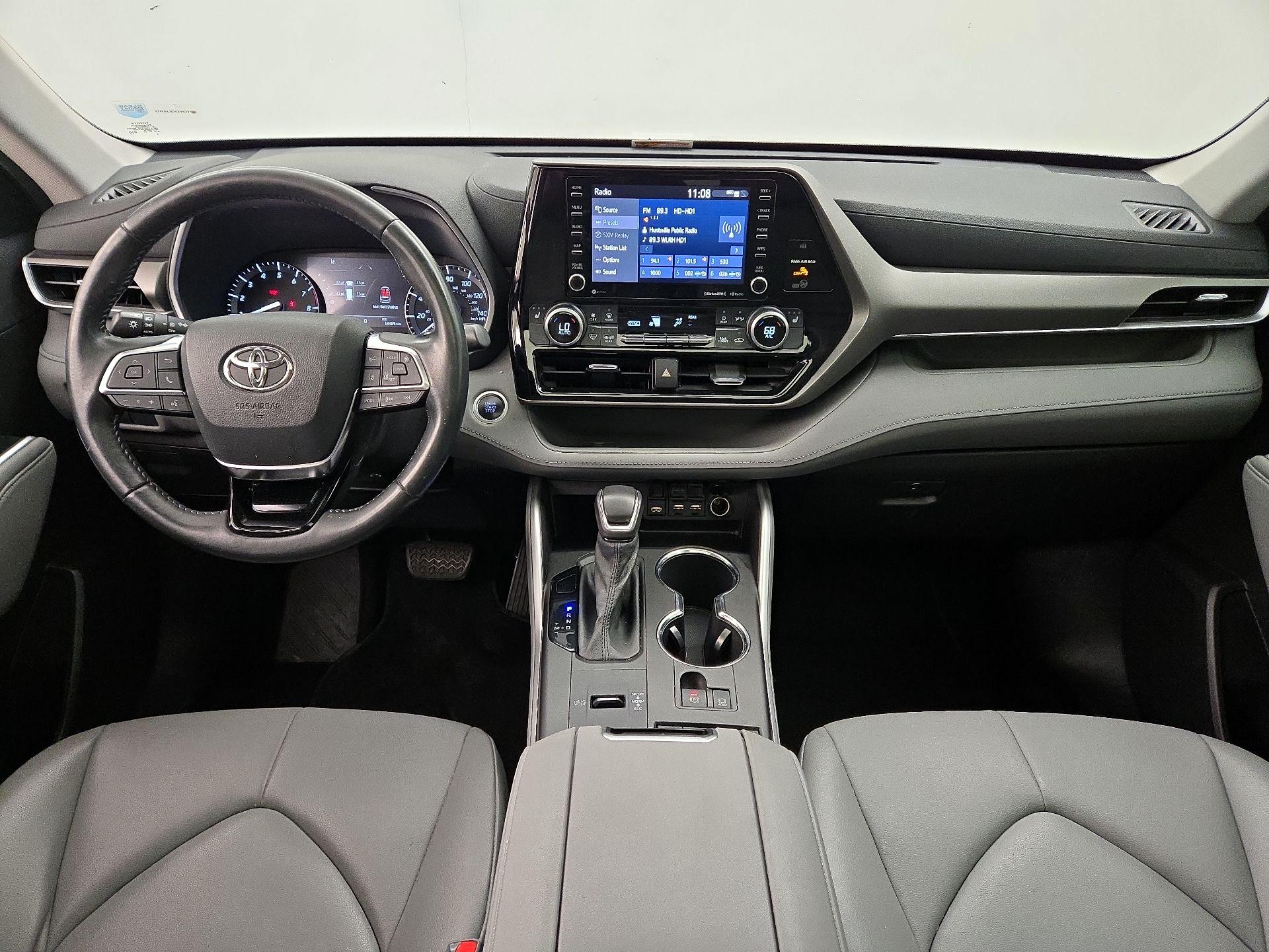 Thumbnail: 2021 Toyota Highlander - 9