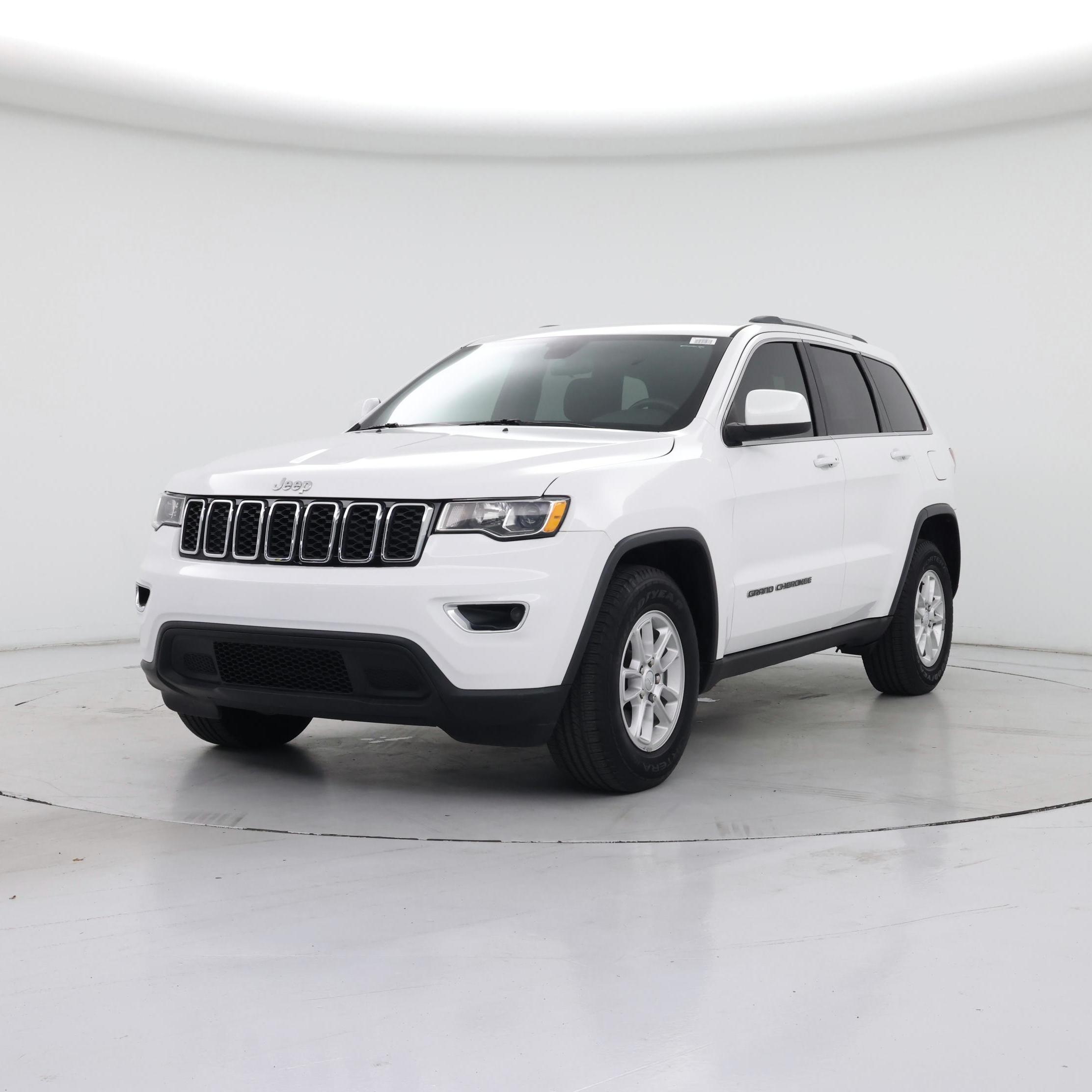 Thumbnail: 2020 Jeep Grand Cherokee - 4