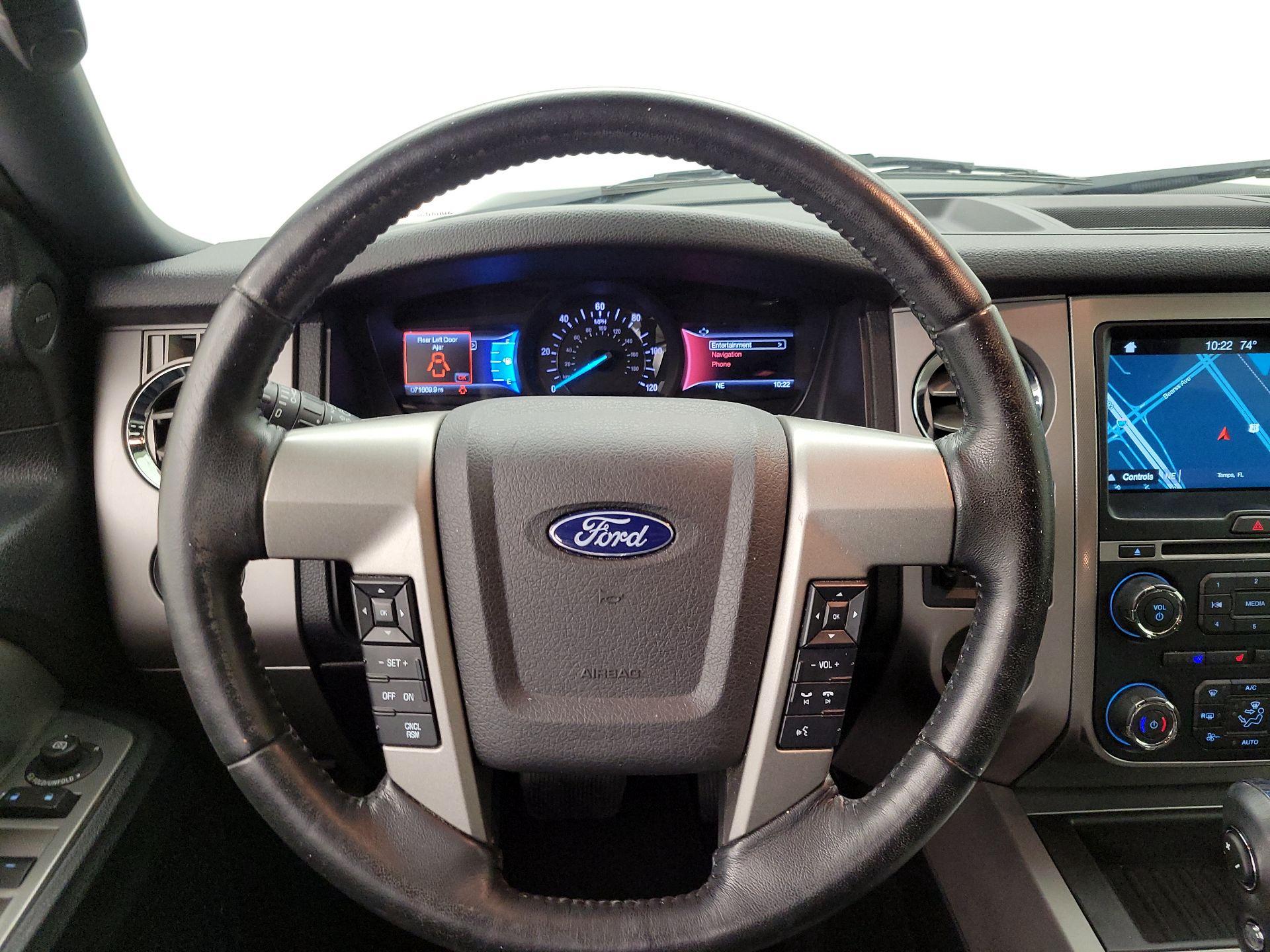 Thumbnail: 2017 Ford Expedition - 10