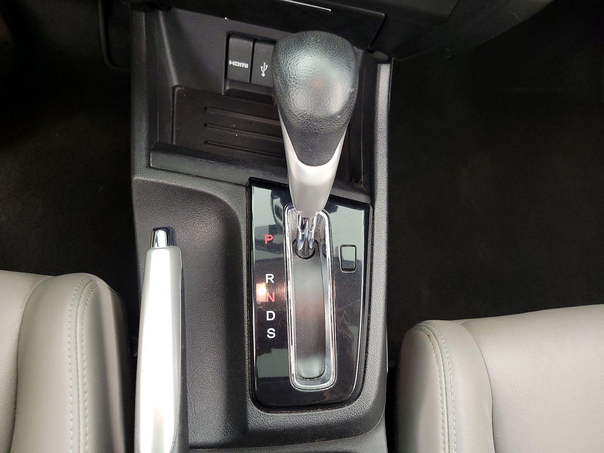 Thumbnail: 2014 Honda Civic - 17
