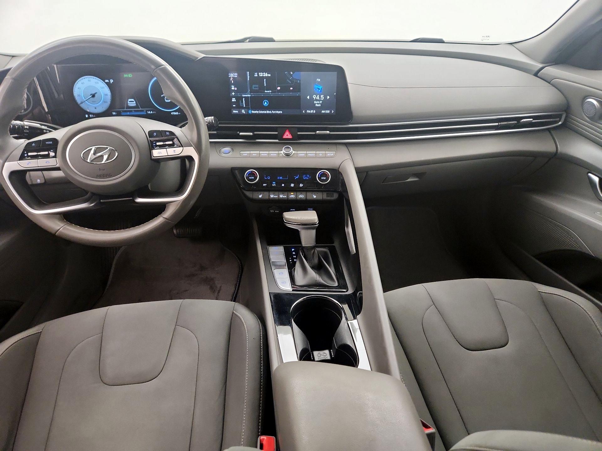 Thumbnail: 2023 Hyundai Elantra - 9