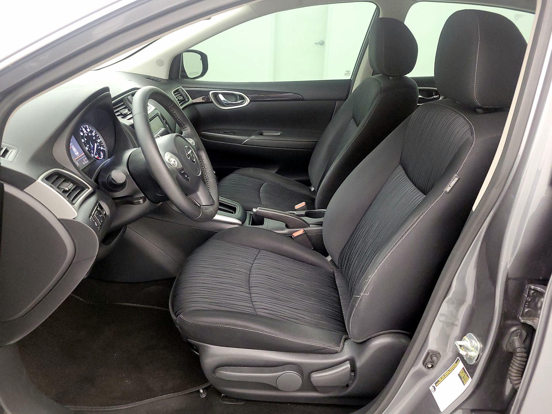 Thumbnail: 2019 Nissan Sentra - 9