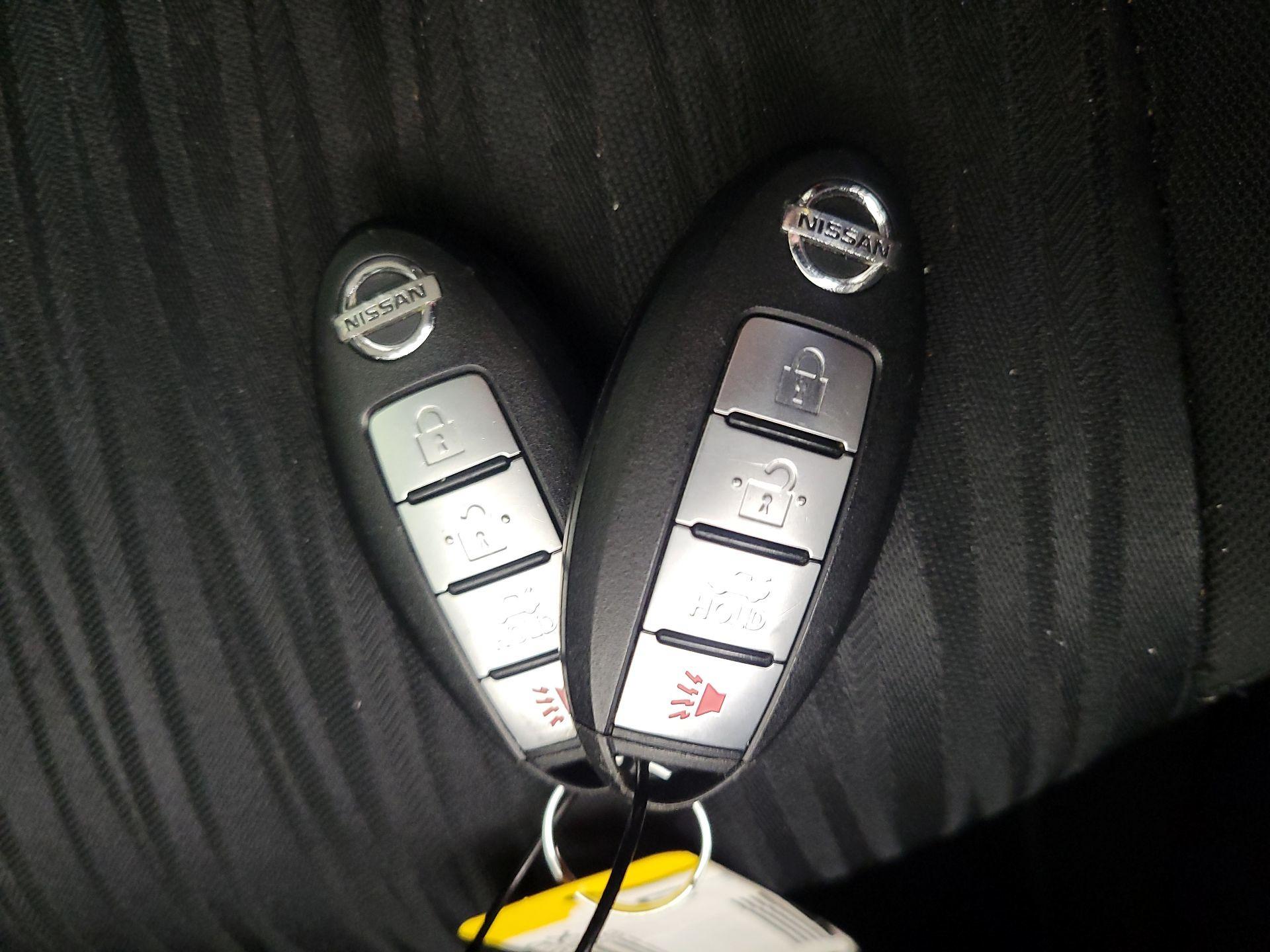 Thumbnail: 2019 Nissan Sentra - 20