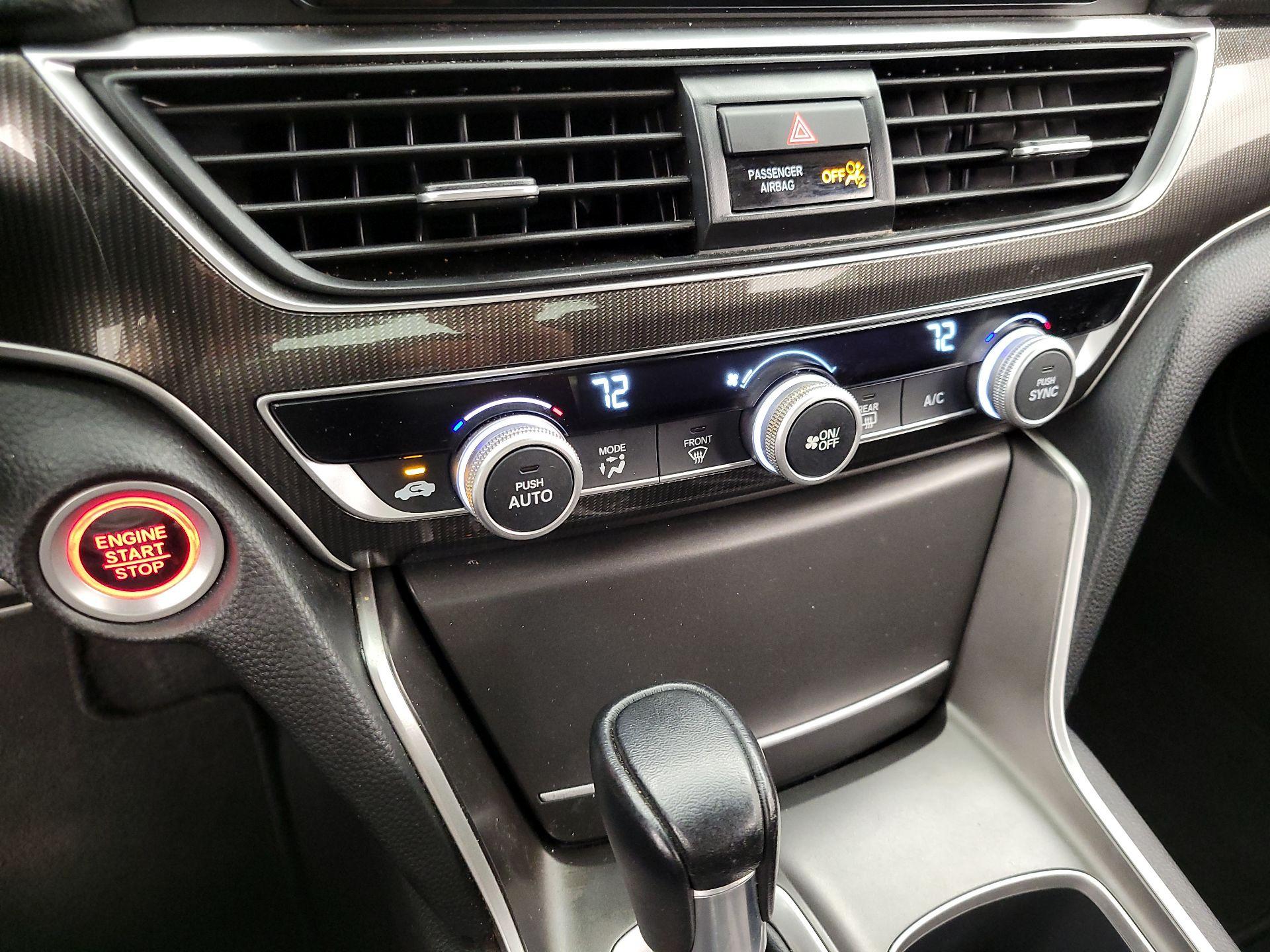 Thumbnail: 2019 Honda Accord - 16