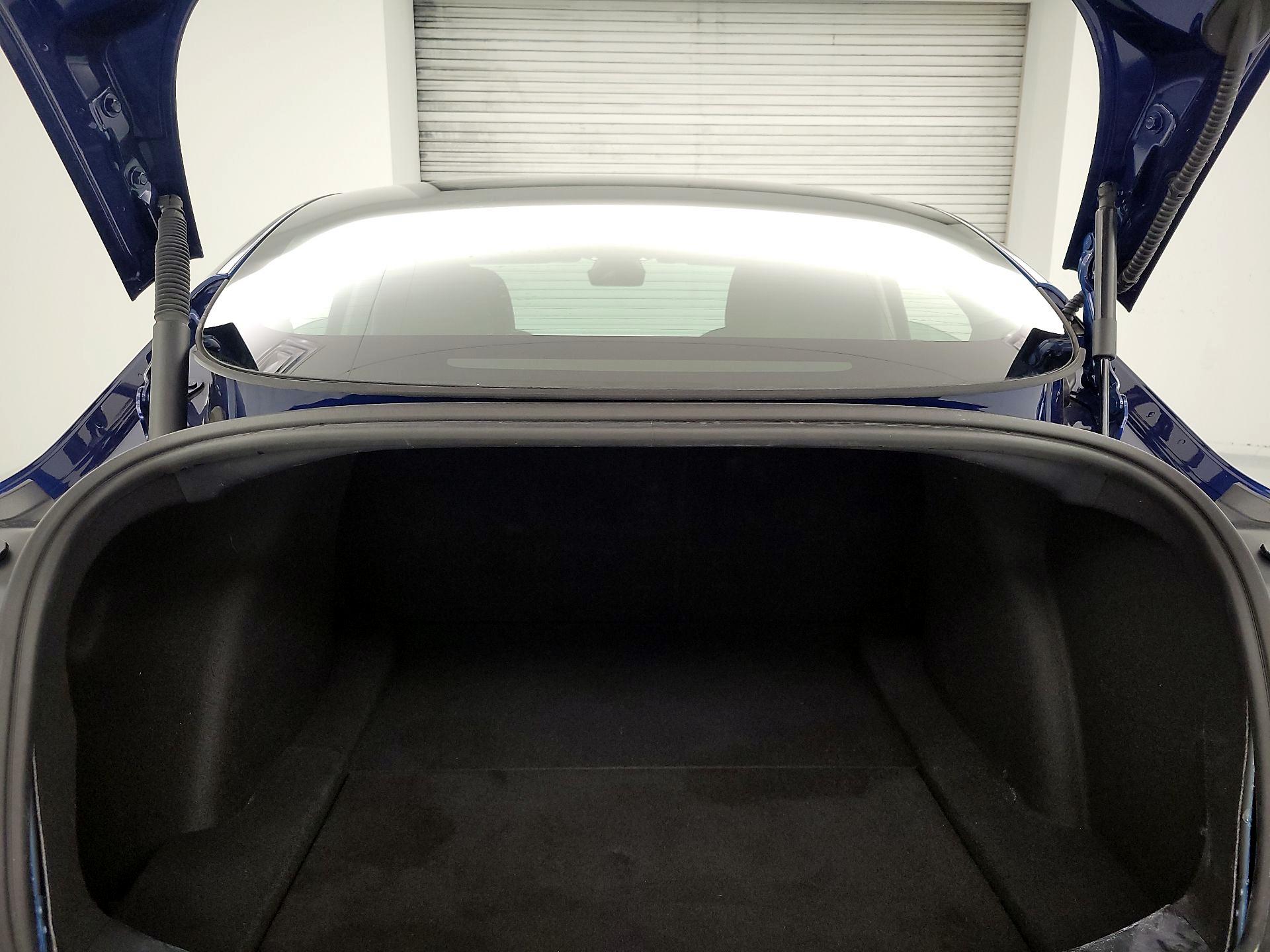 Thumbnail: 2022 Tesla Model 3 - 18