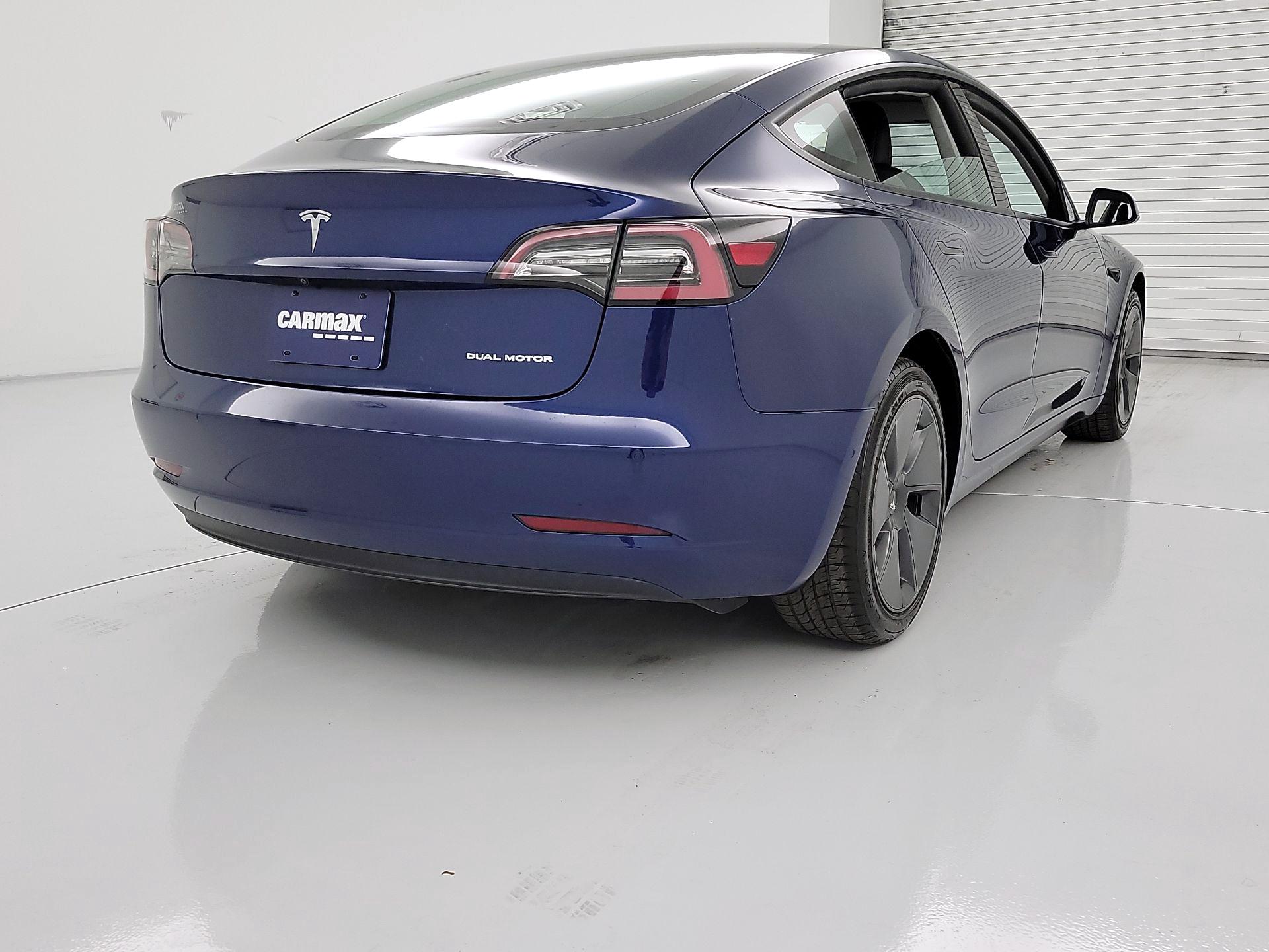 Thumbnail: 2022 Tesla Model 3 - 5