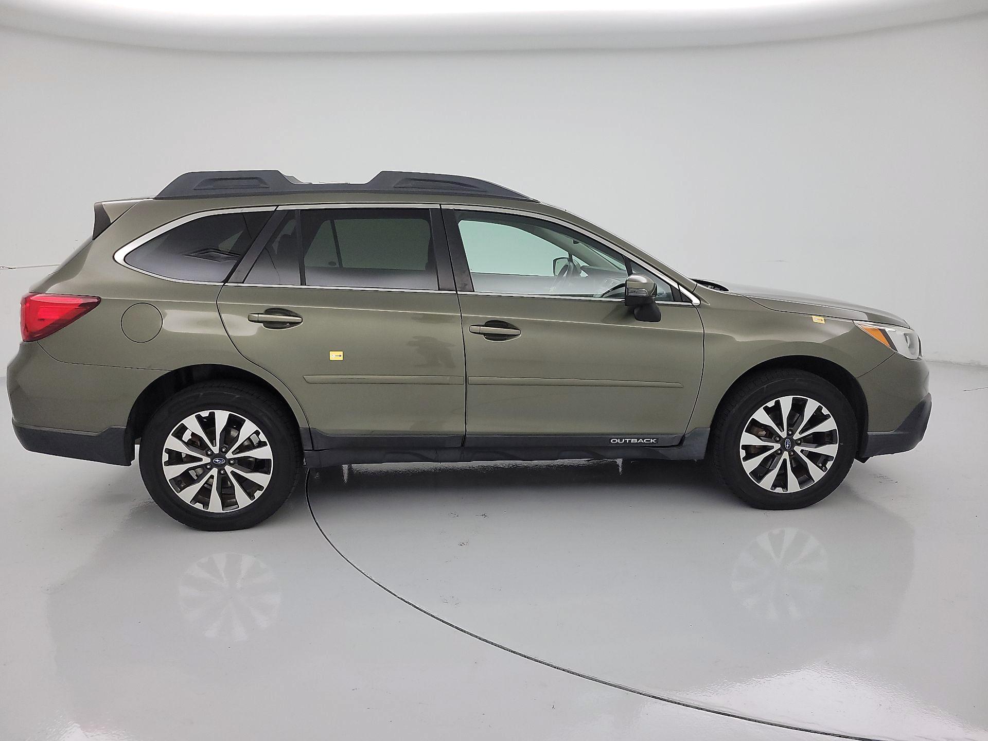Thumbnail: 2017 Subaru Outback - 4