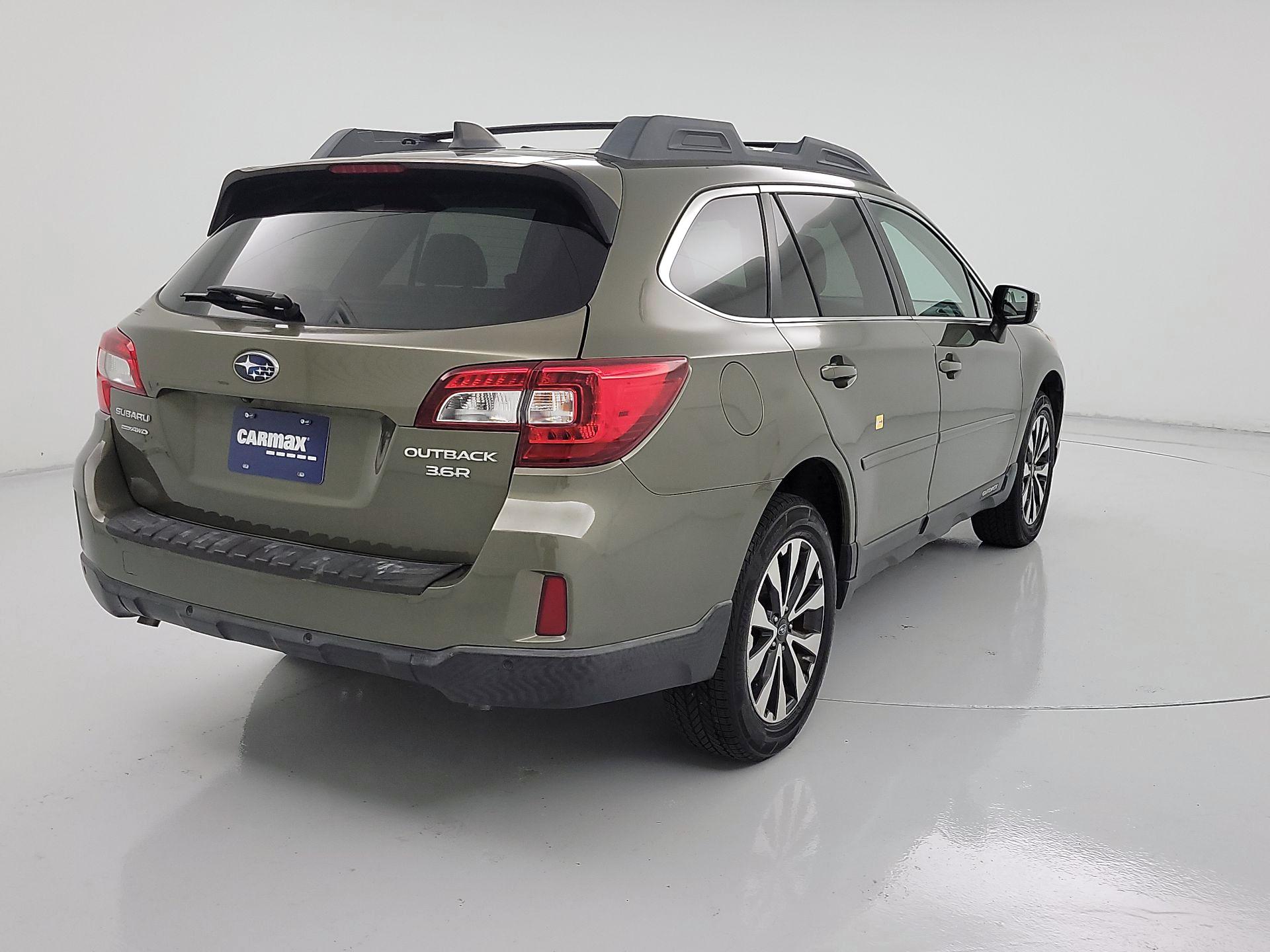 Thumbnail: 2017 Subaru Outback - 5