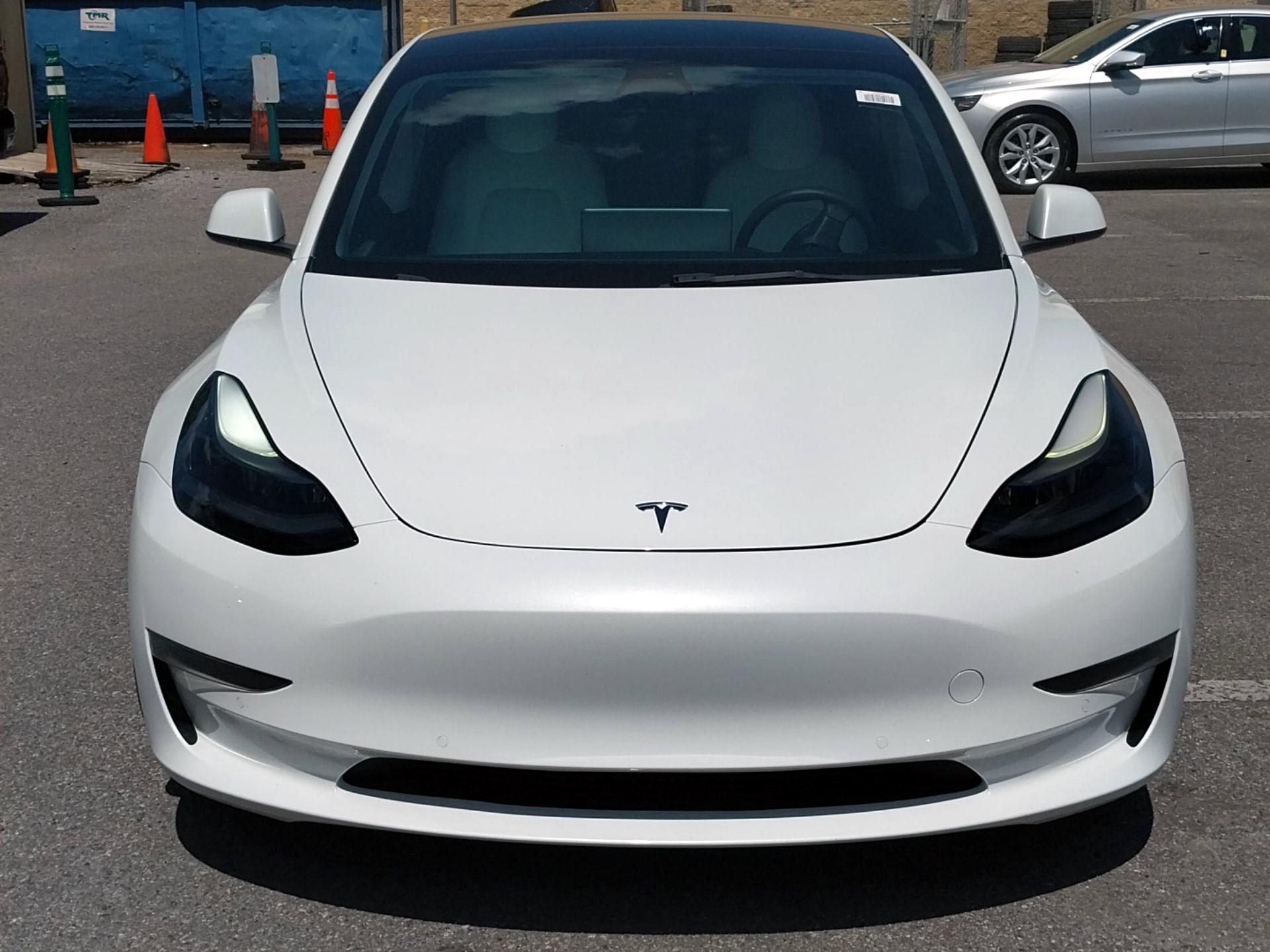Thumbnail: 2022 Tesla Model 3 - 2