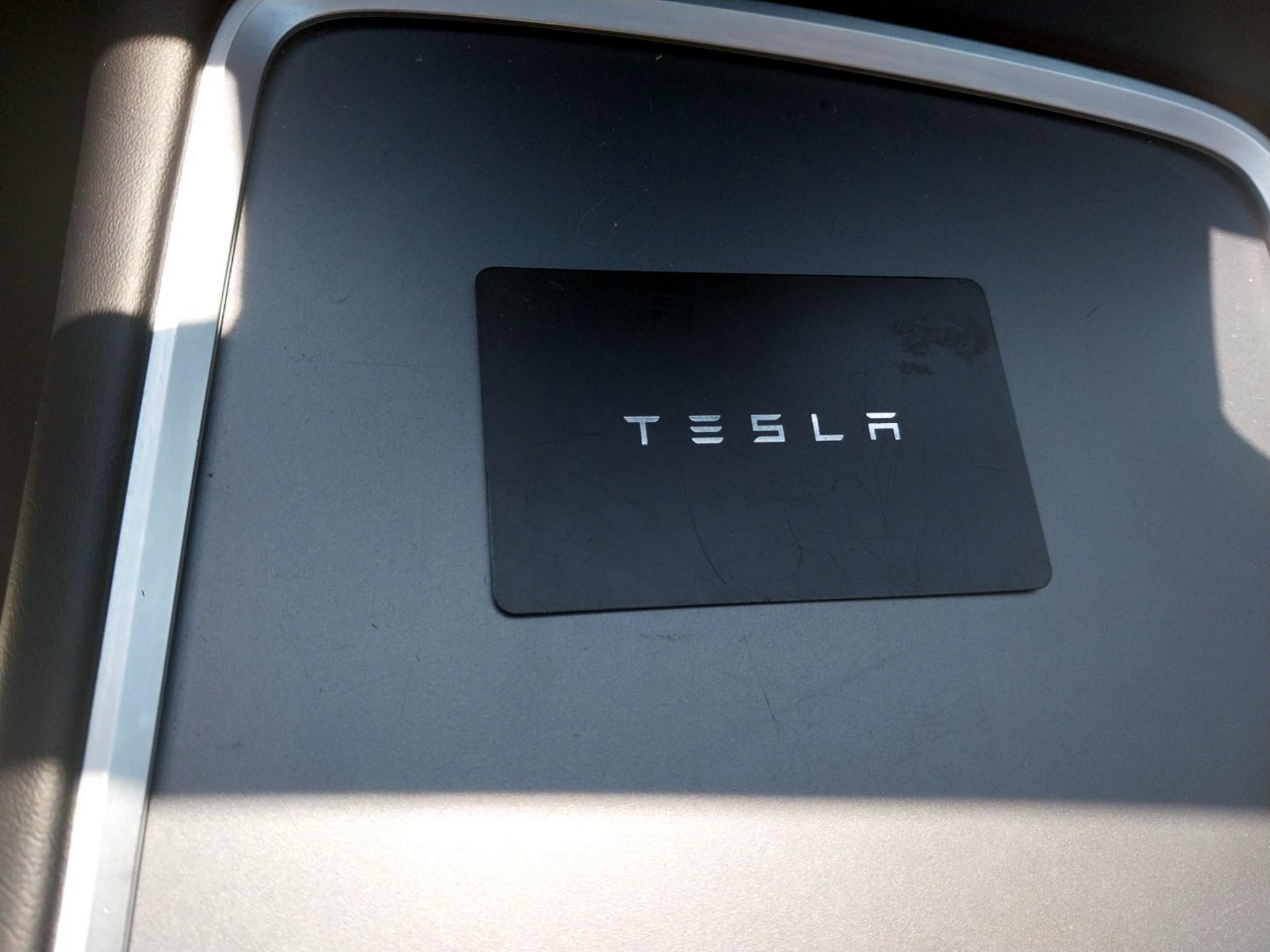 Thumbnail: 2022 Tesla Model 3 - 20