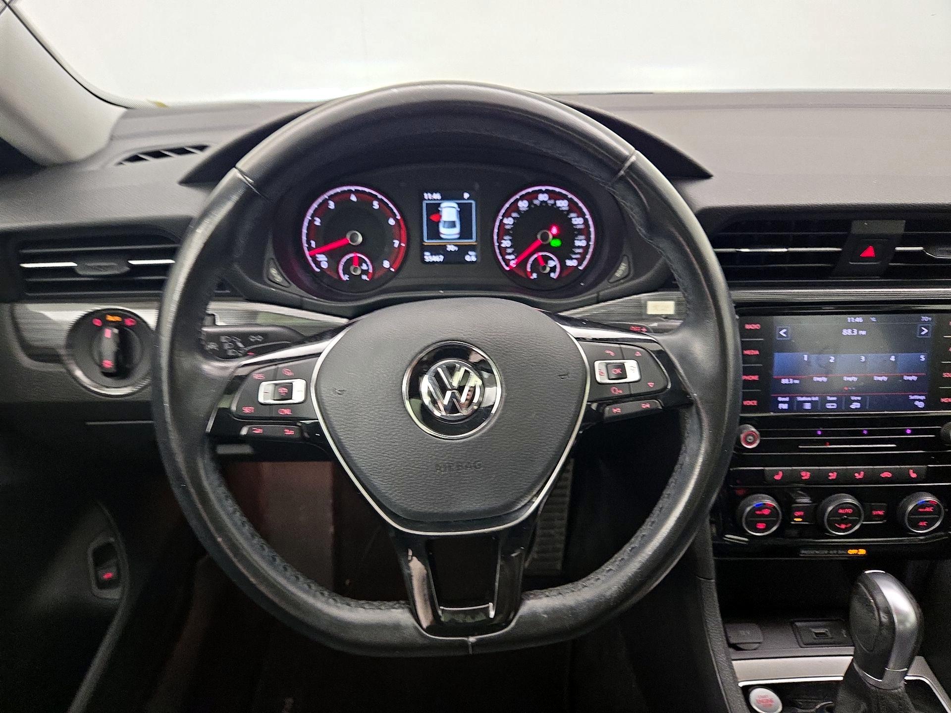 Thumbnail: 2020 Volkswagen Passat - 10