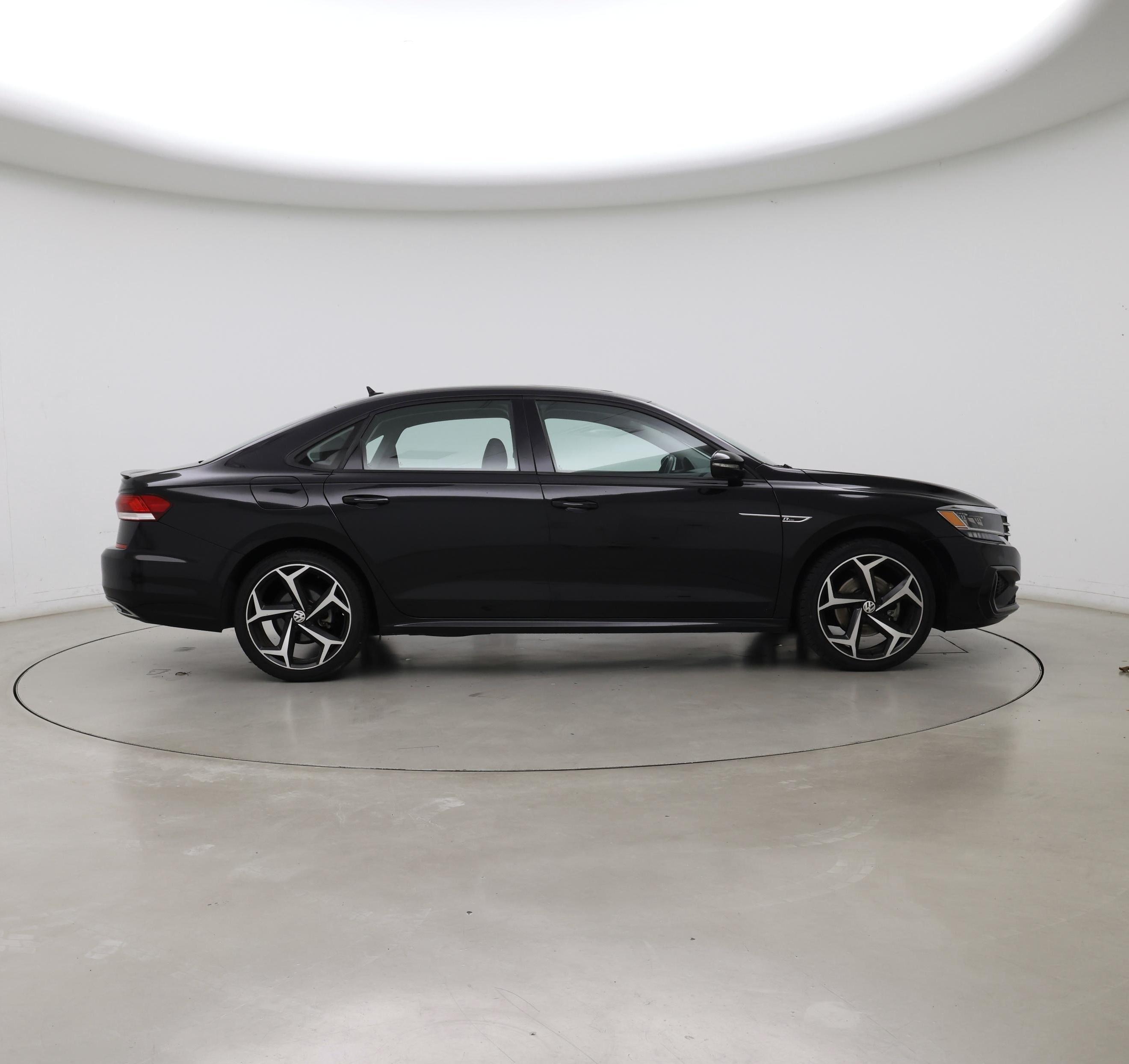 Thumbnail: 2020 Volkswagen Passat - 7