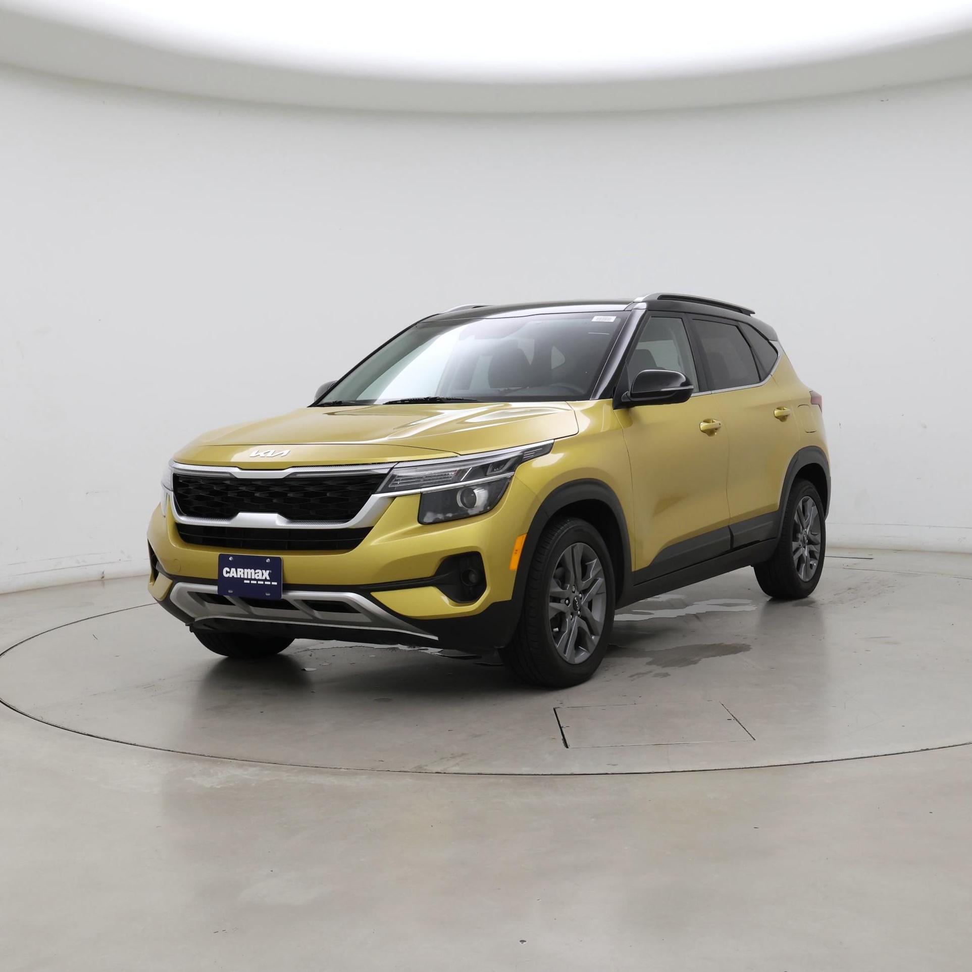 Thumbnail: 2022 Kia Seltos - 4
