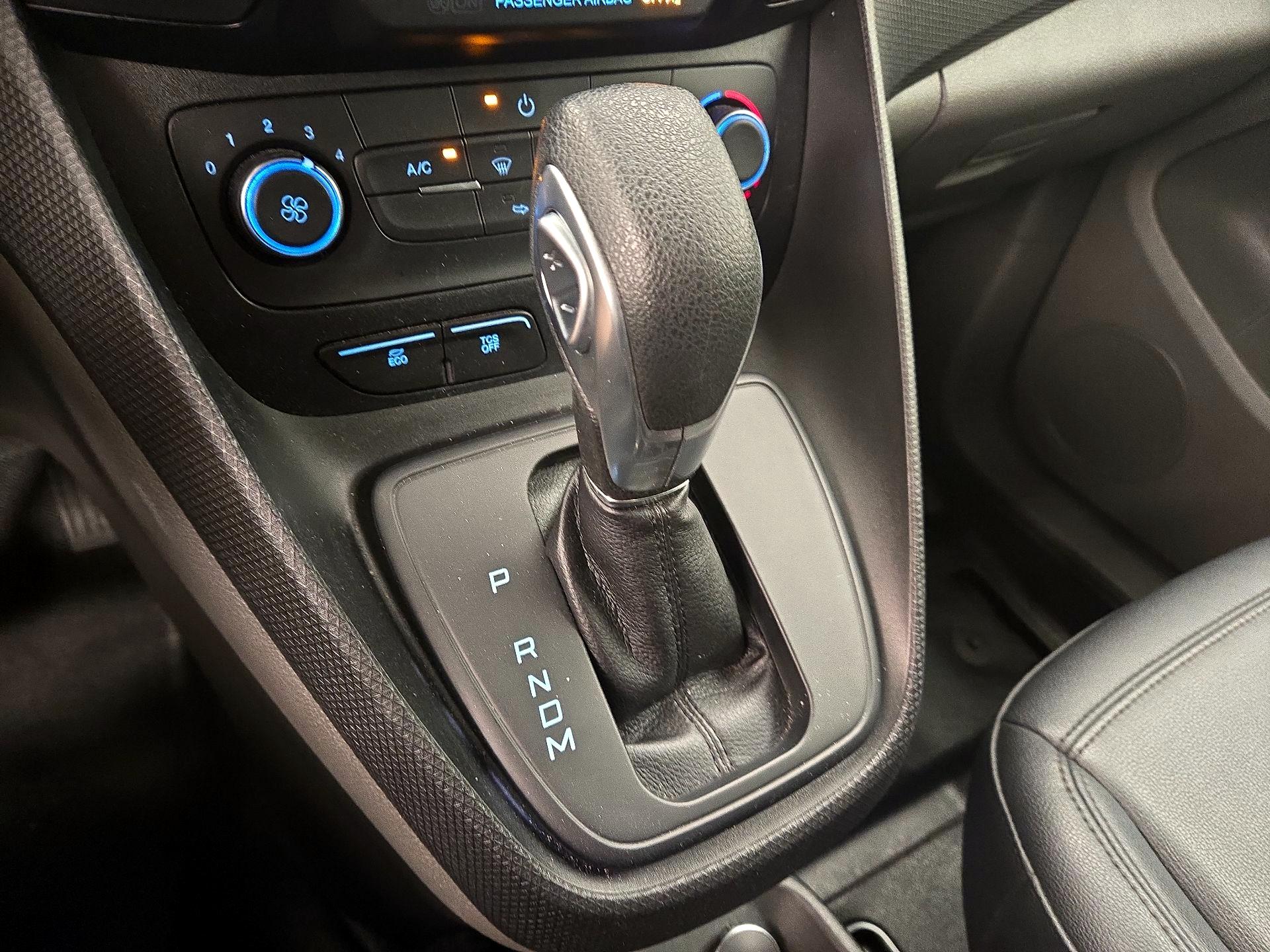 Thumbnail: 2020 Ford Transit Series - 17