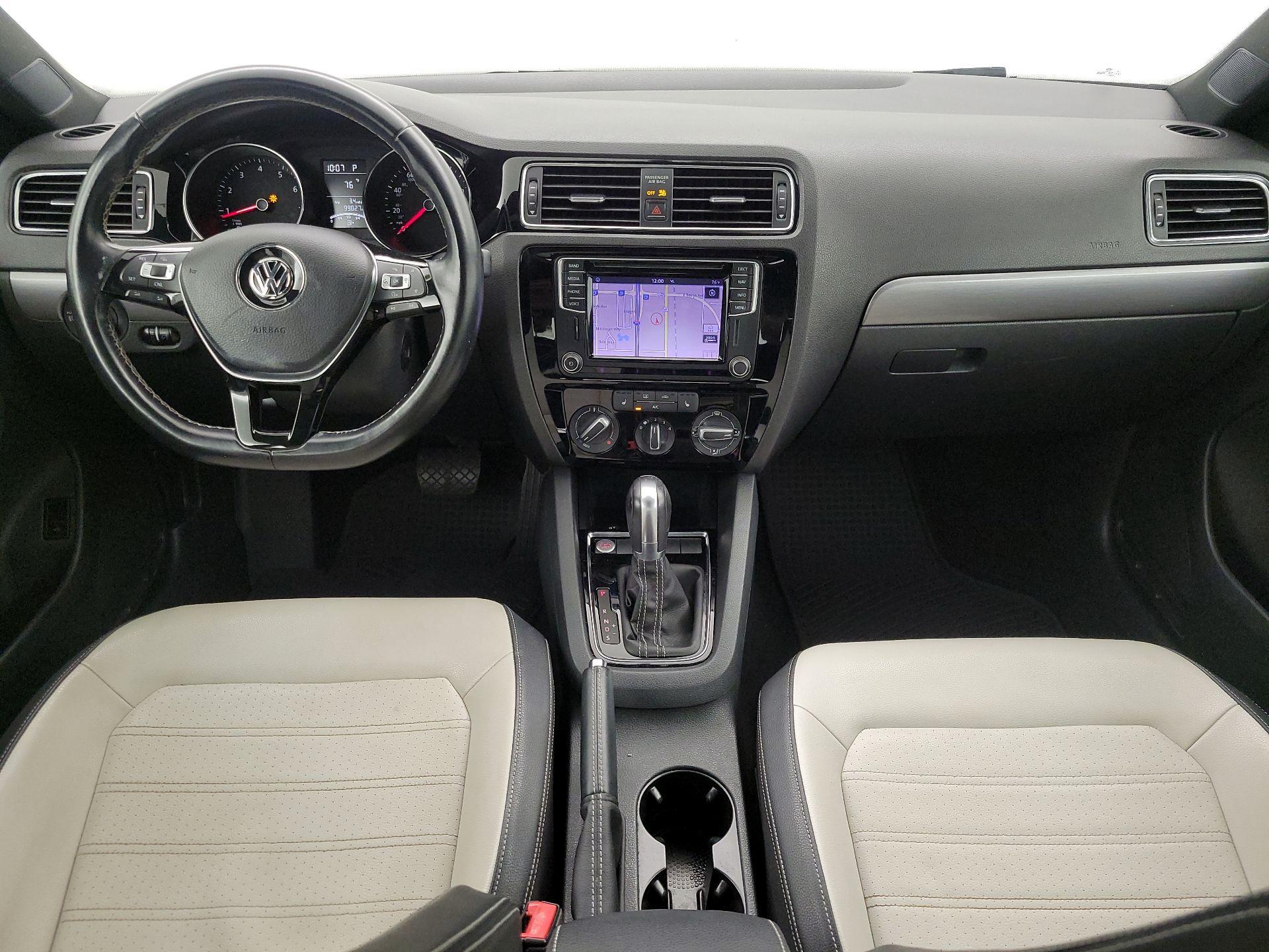 Thumbnail: 2016 Volkswagen Jetta - 9