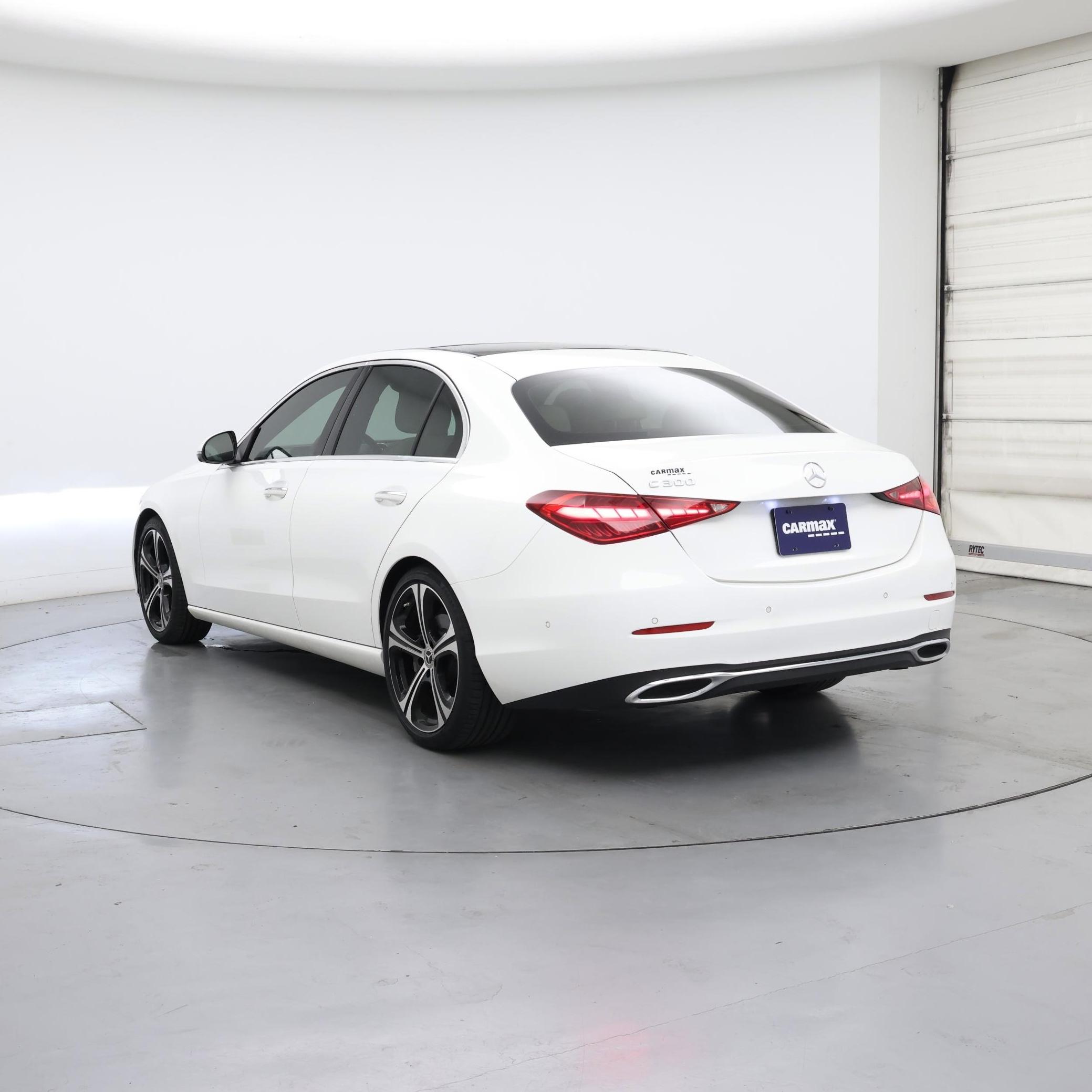 Thumbnail: 2022 Mercedes-Benz C-Class - 2