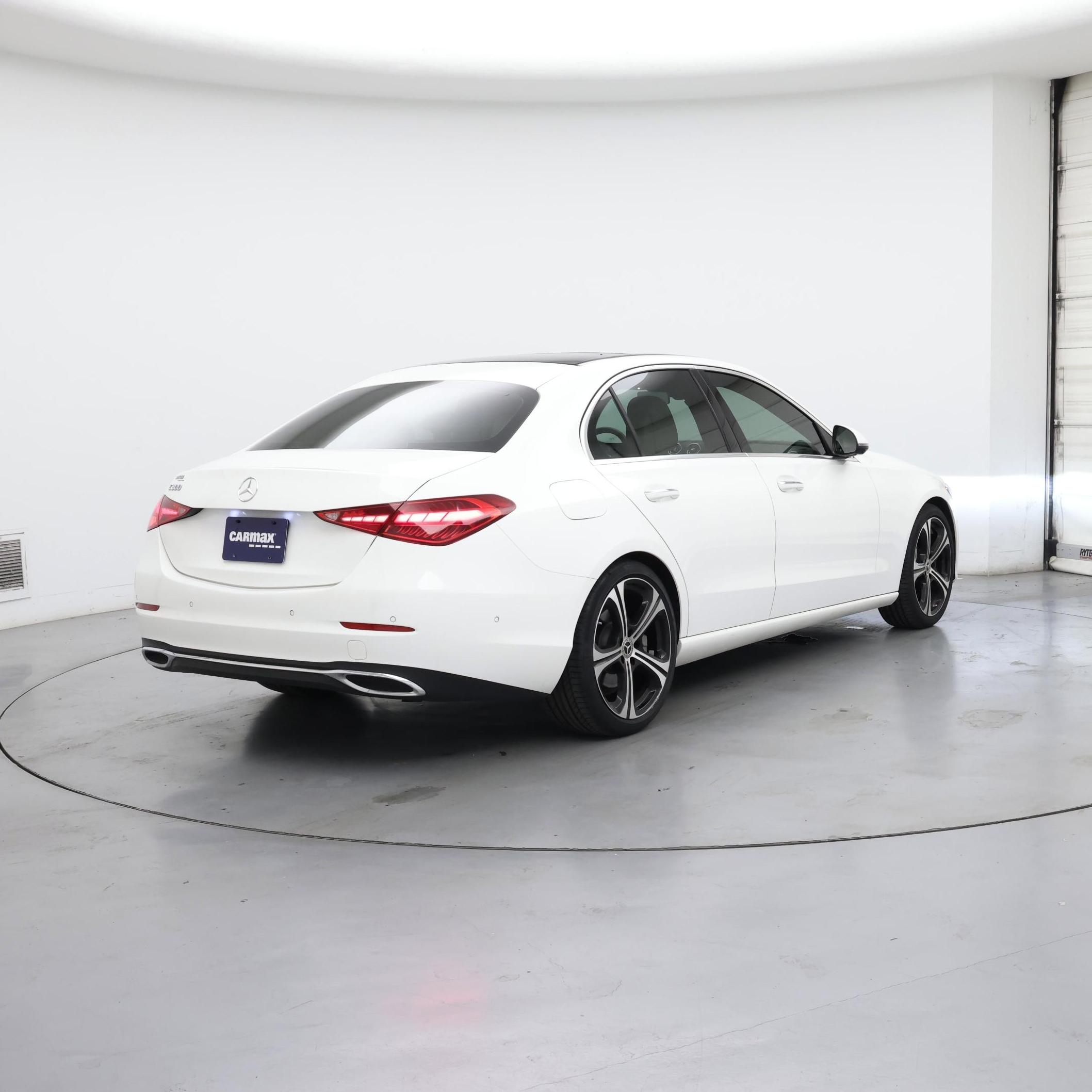 Thumbnail: 2022 Mercedes-Benz C-Class - 8