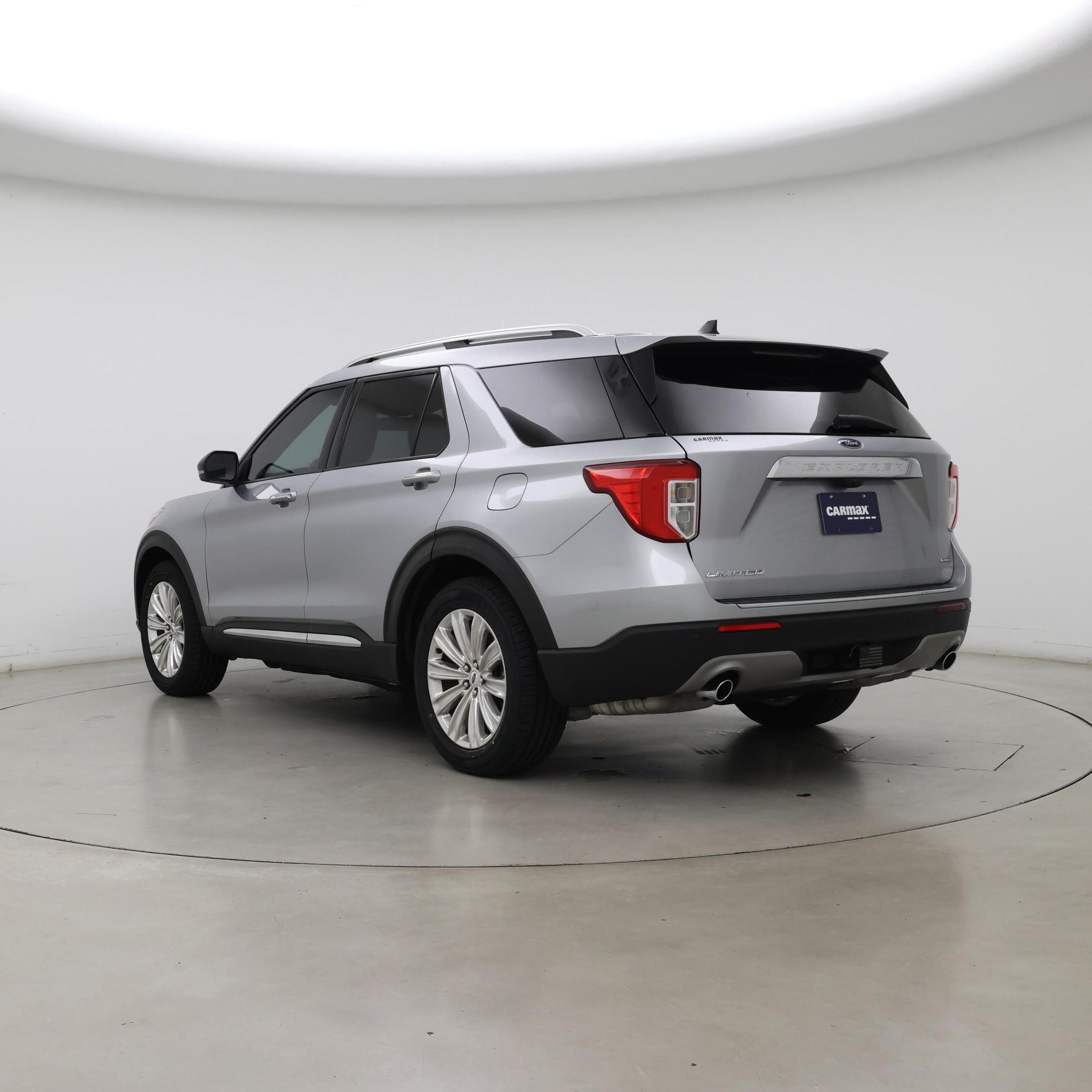 Thumbnail: 2022 Ford Explorer - 2