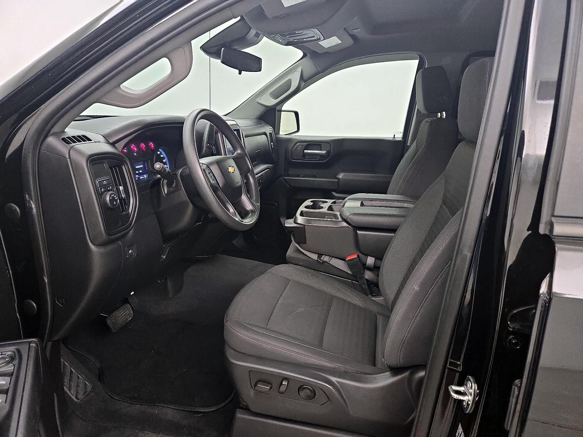 Thumbnail: 2023 Chevrolet Silverado 1500 - 11