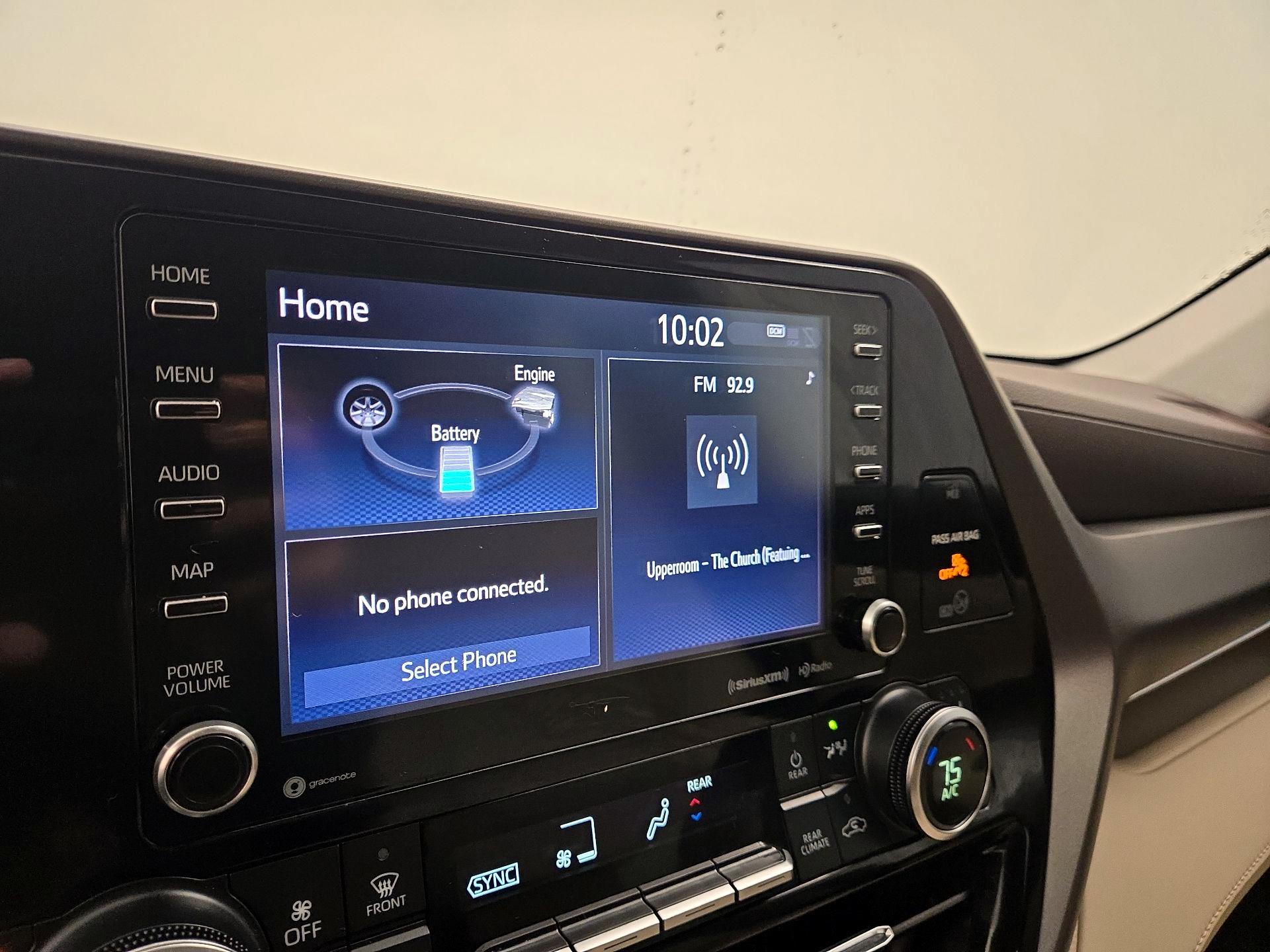 Thumbnail: 2021 Toyota Highlander - 15