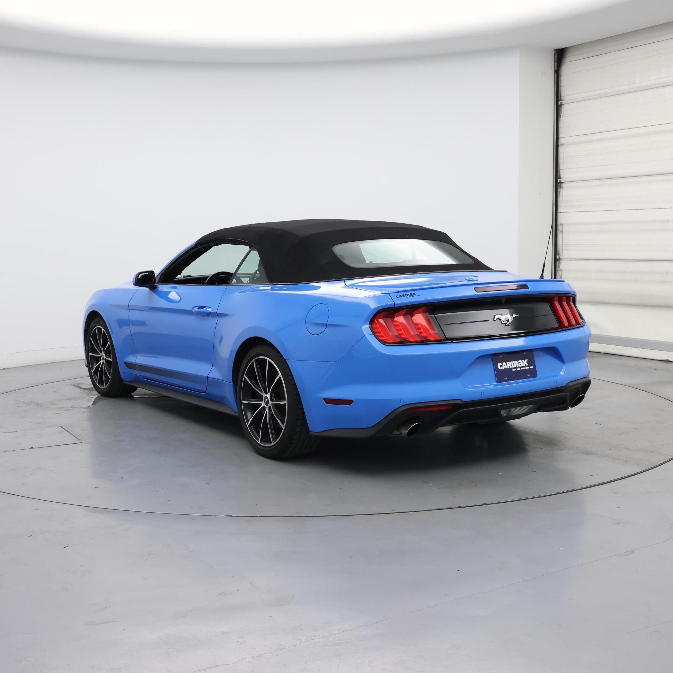 Thumbnail: 2022 Ford Mustang - 2