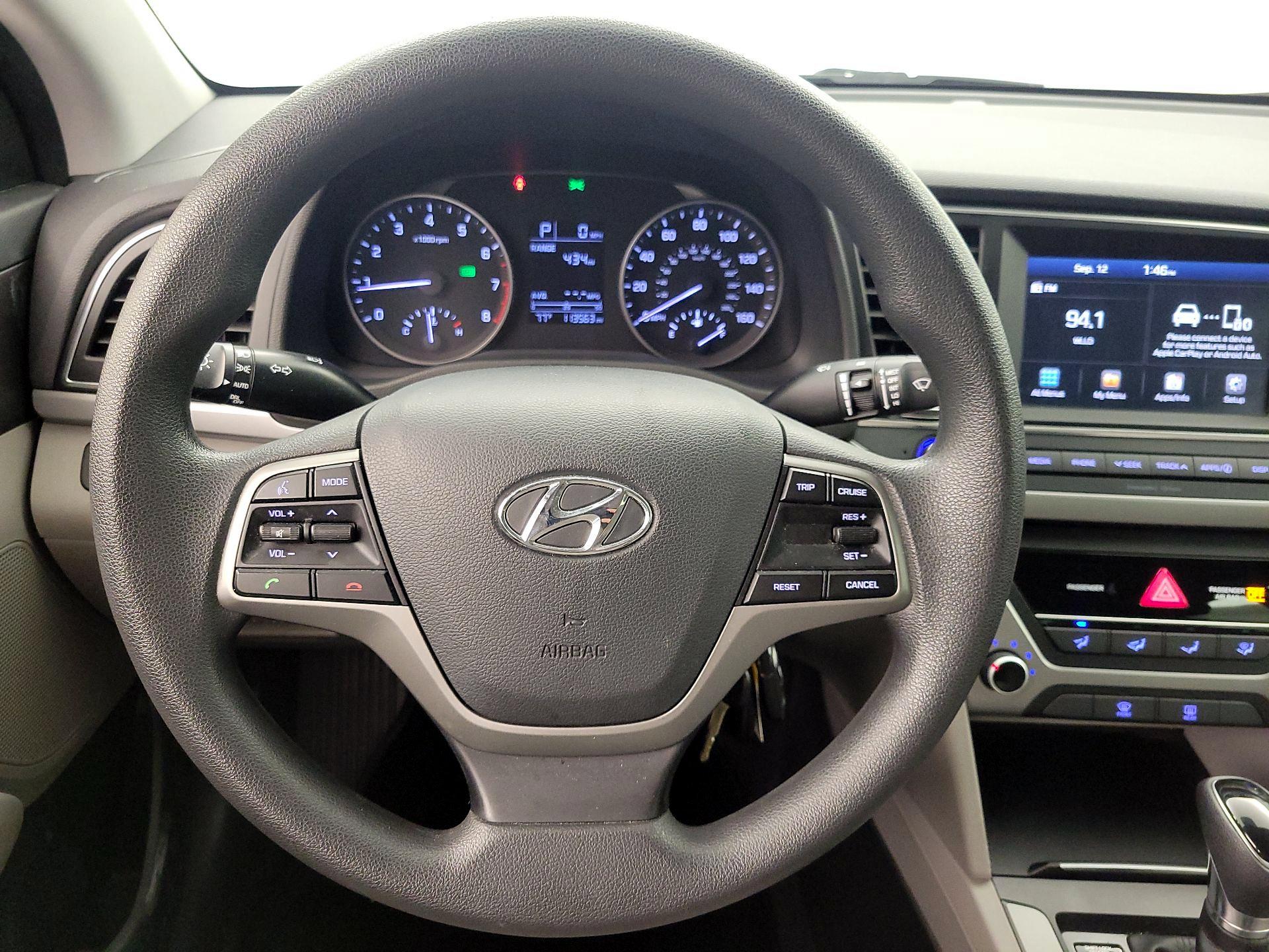 Thumbnail: 2017 Hyundai Elantra - 10