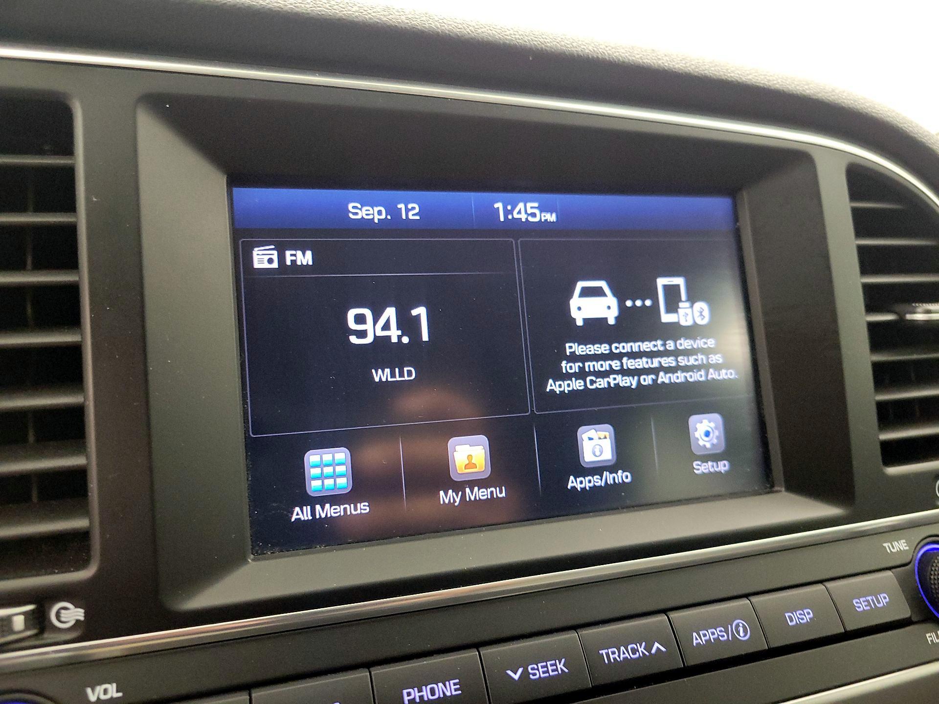 Thumbnail: 2017 Hyundai Elantra - 15